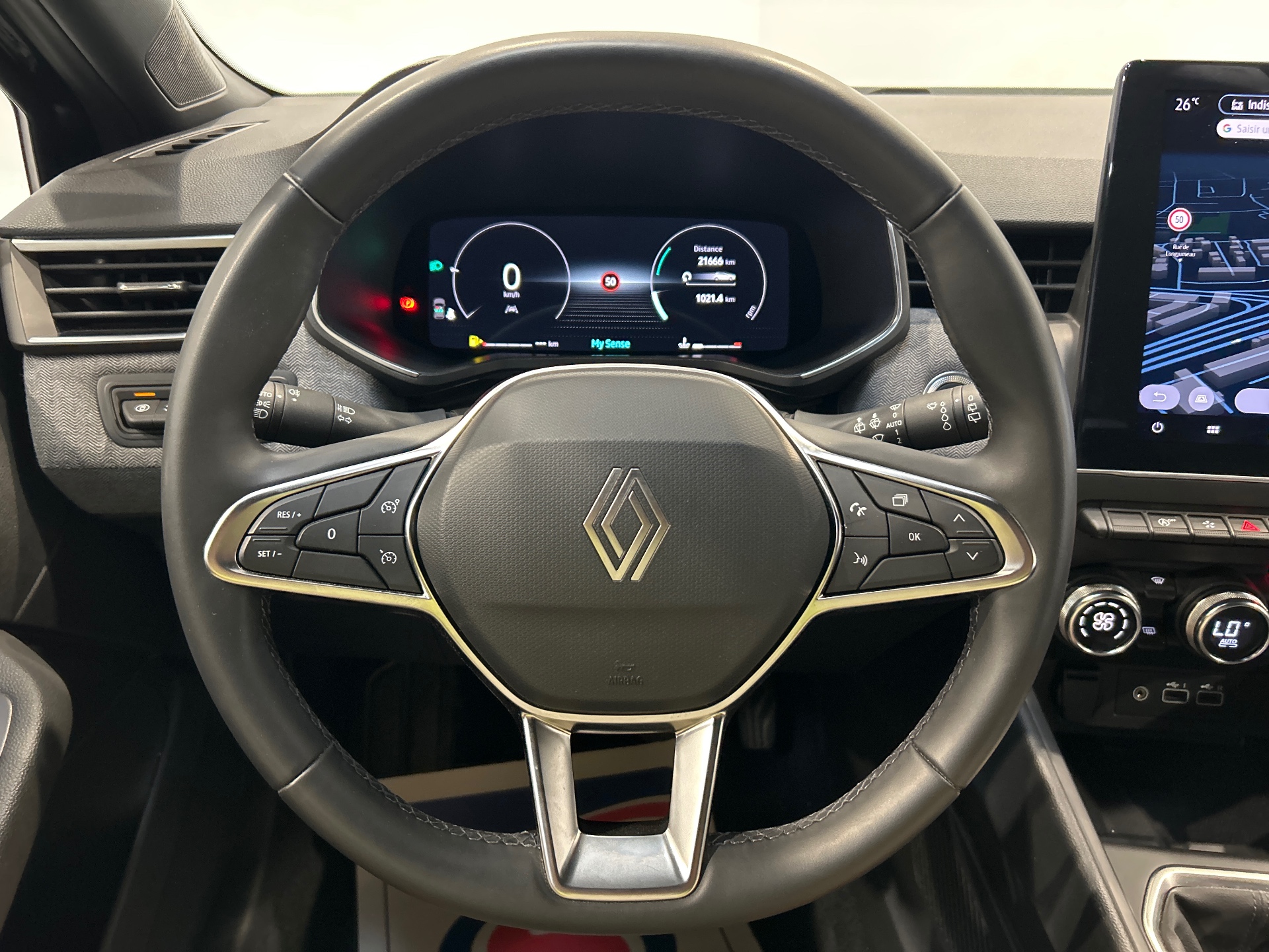 RENAULT CLIO V Techno 90 tce