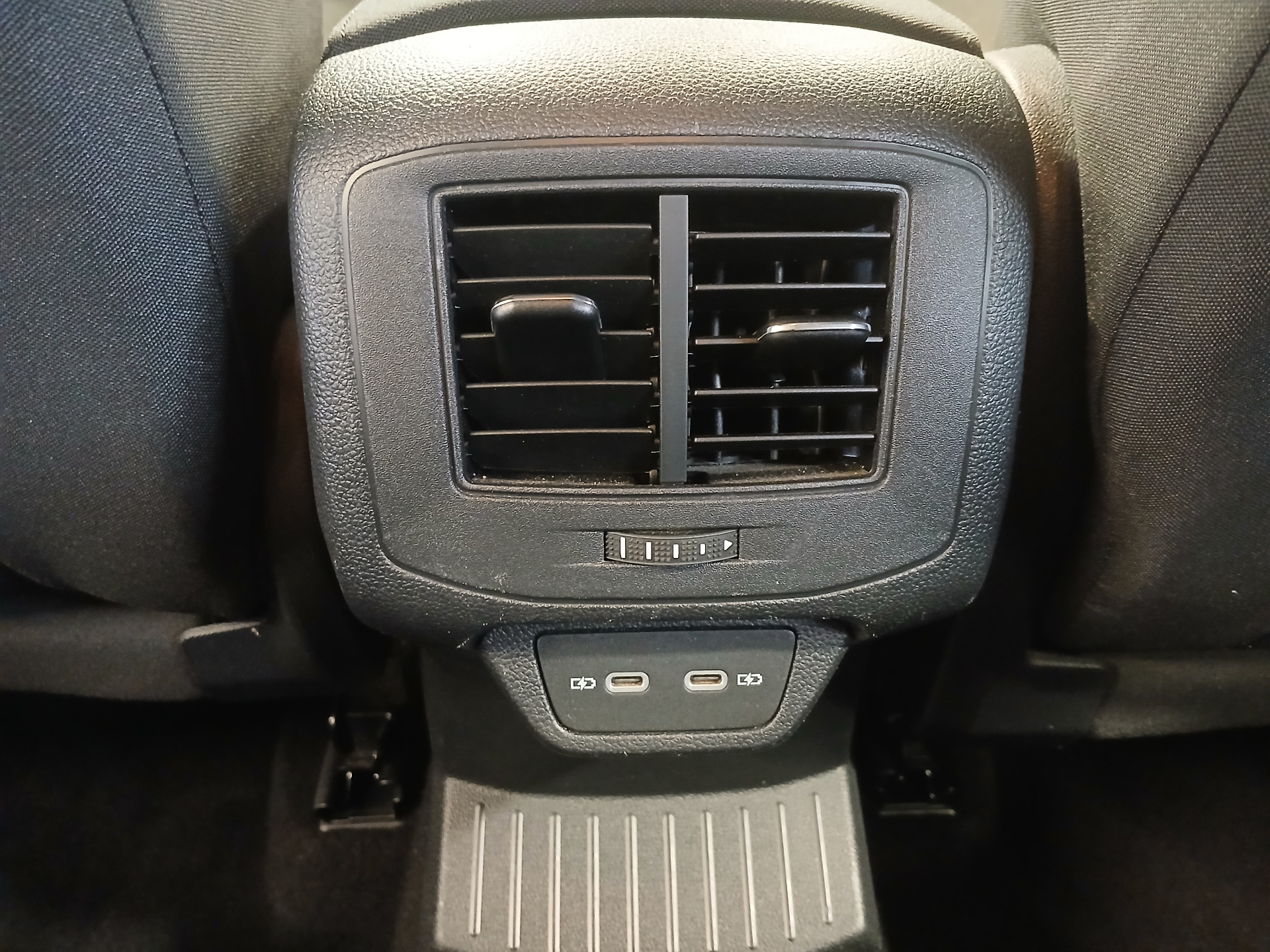 VOLKSWAGEN T-ROC 2.0 TDI 115 Start/Stop BVM6 Lounge Business