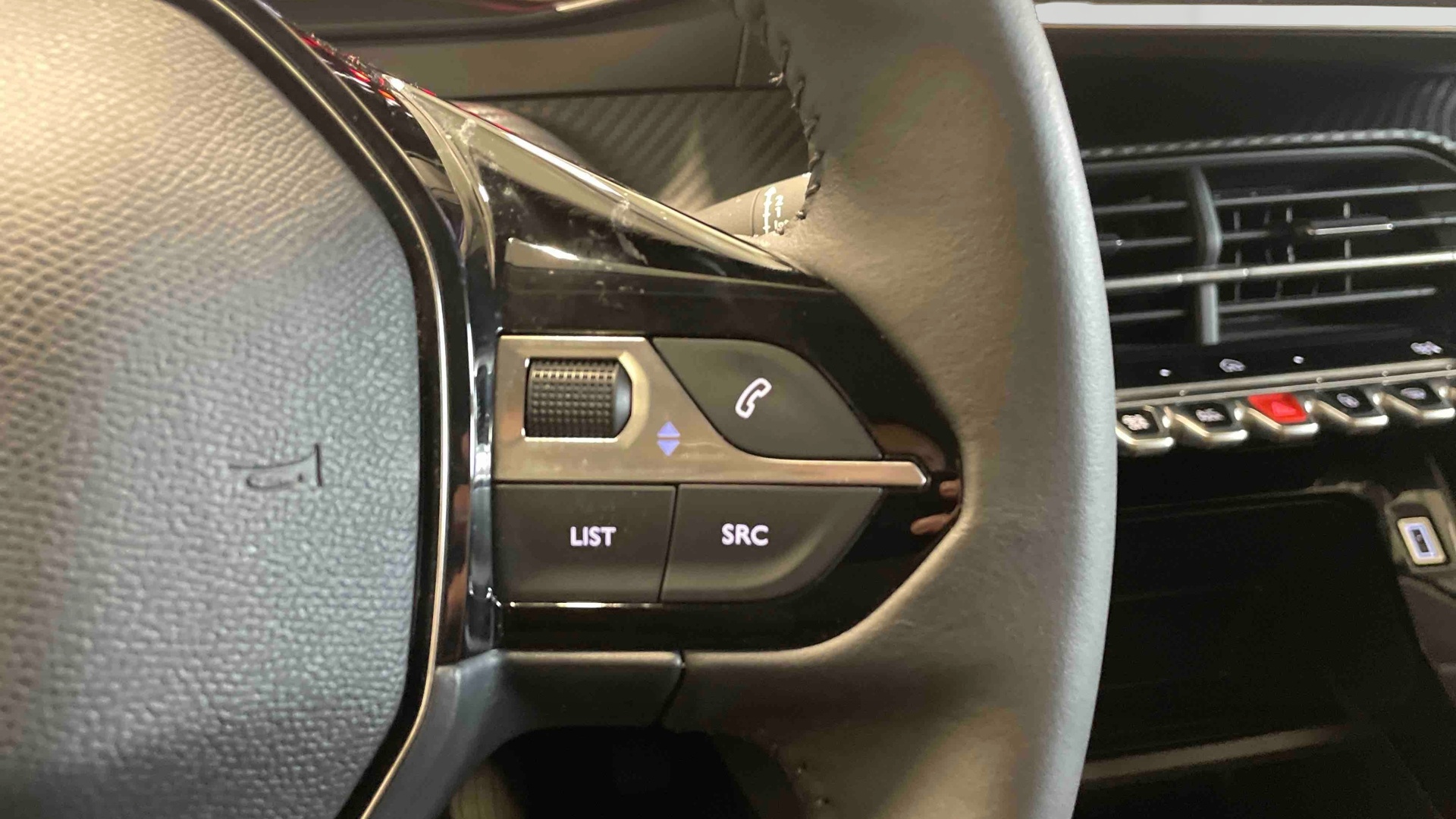 PEUGEOT 208 Style 100 ch BVM6