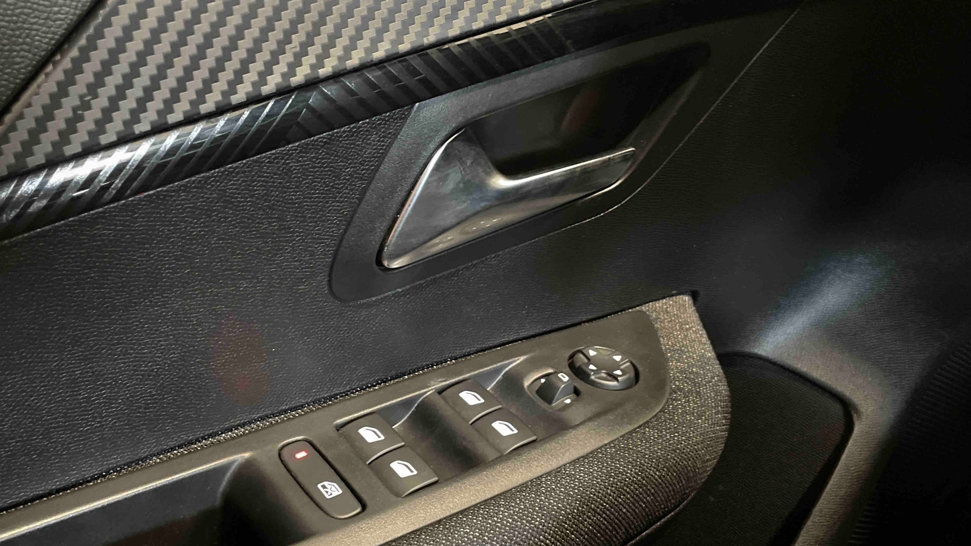 PEUGEOT 208 Style 100 ch BVM6