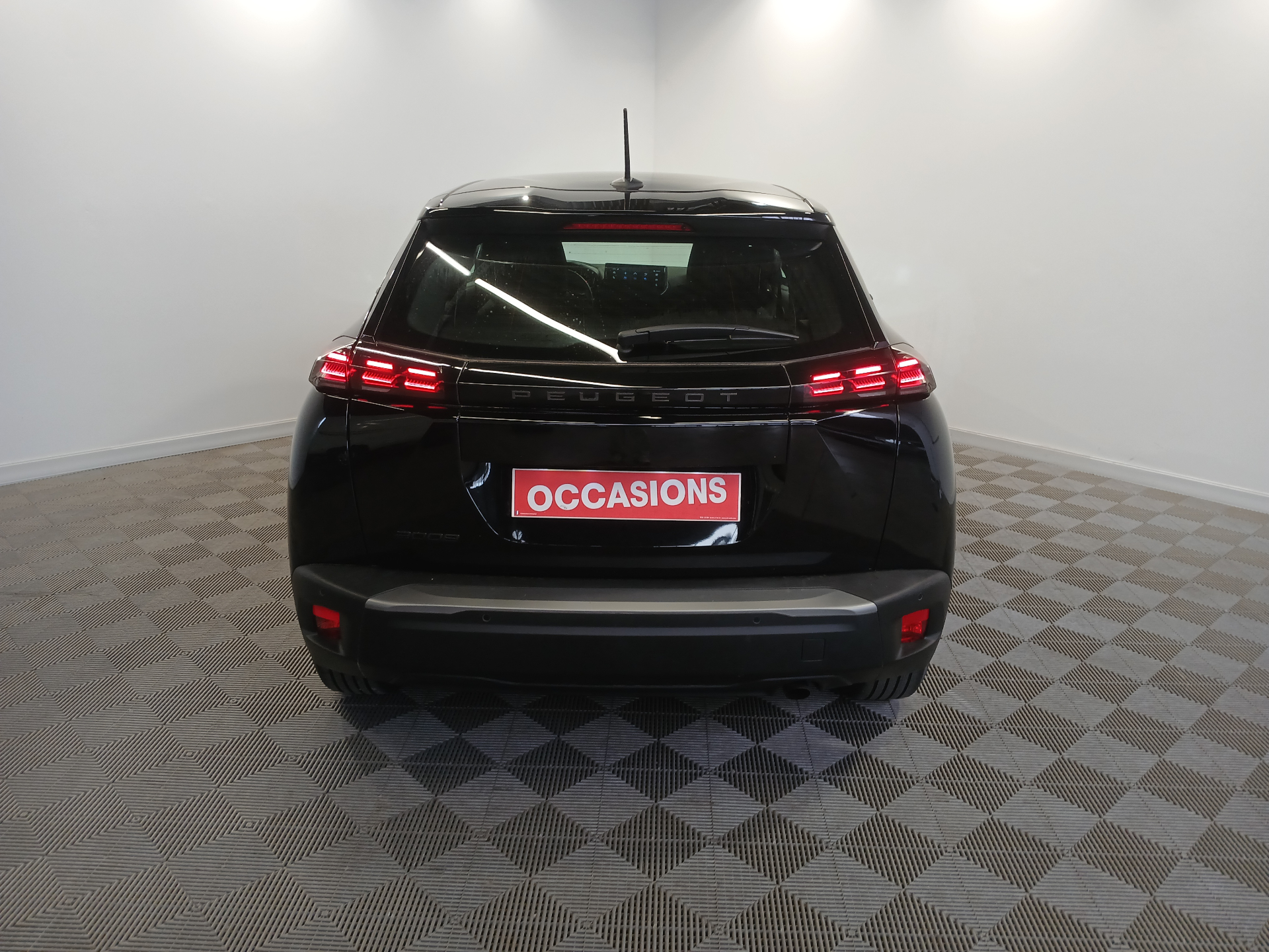 PEUGEOT 2008 Style 100 ch BVM6