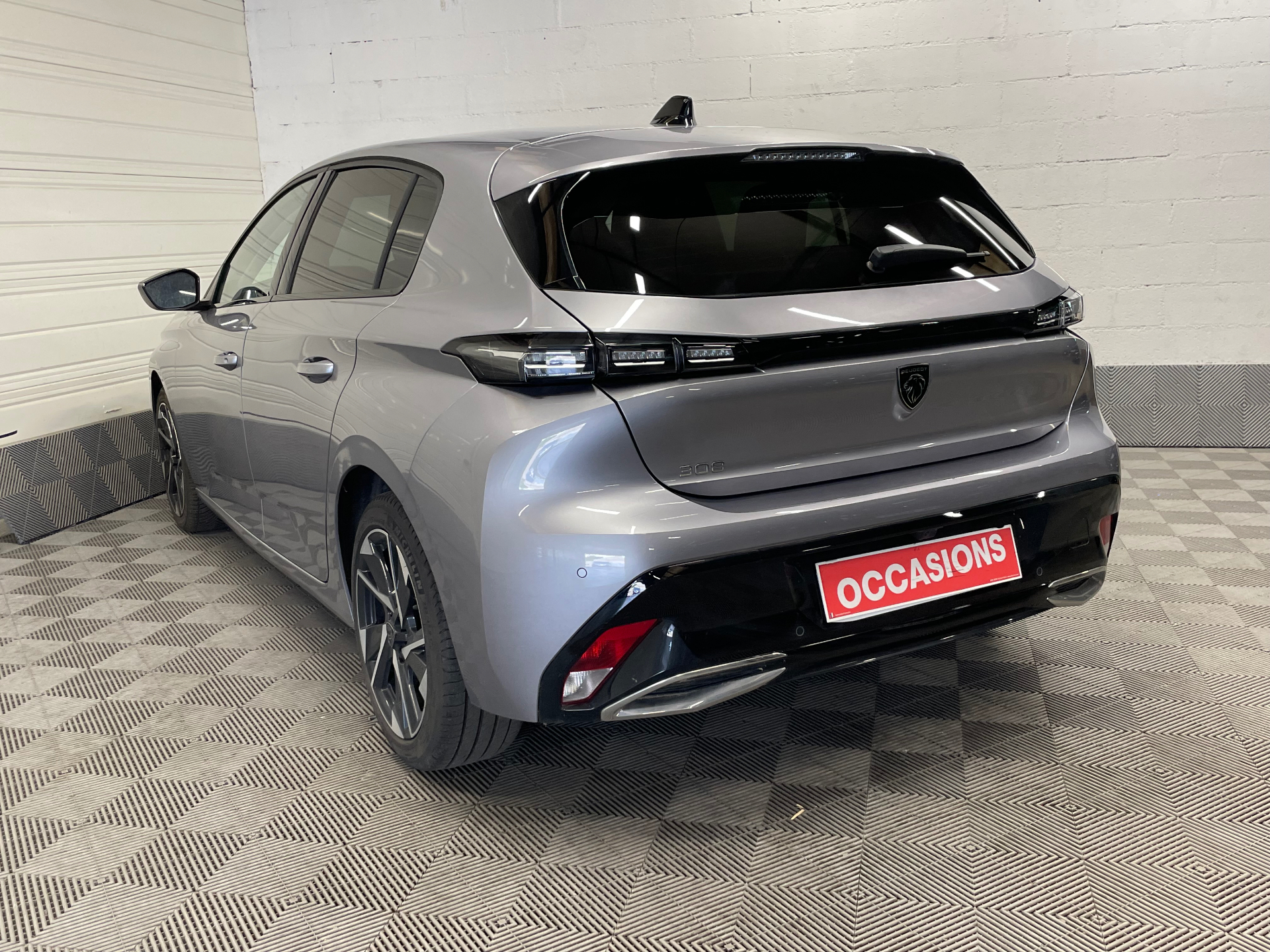 PEUGEOT 308 BlueHDi 130ch S&S EAT8 Allure
