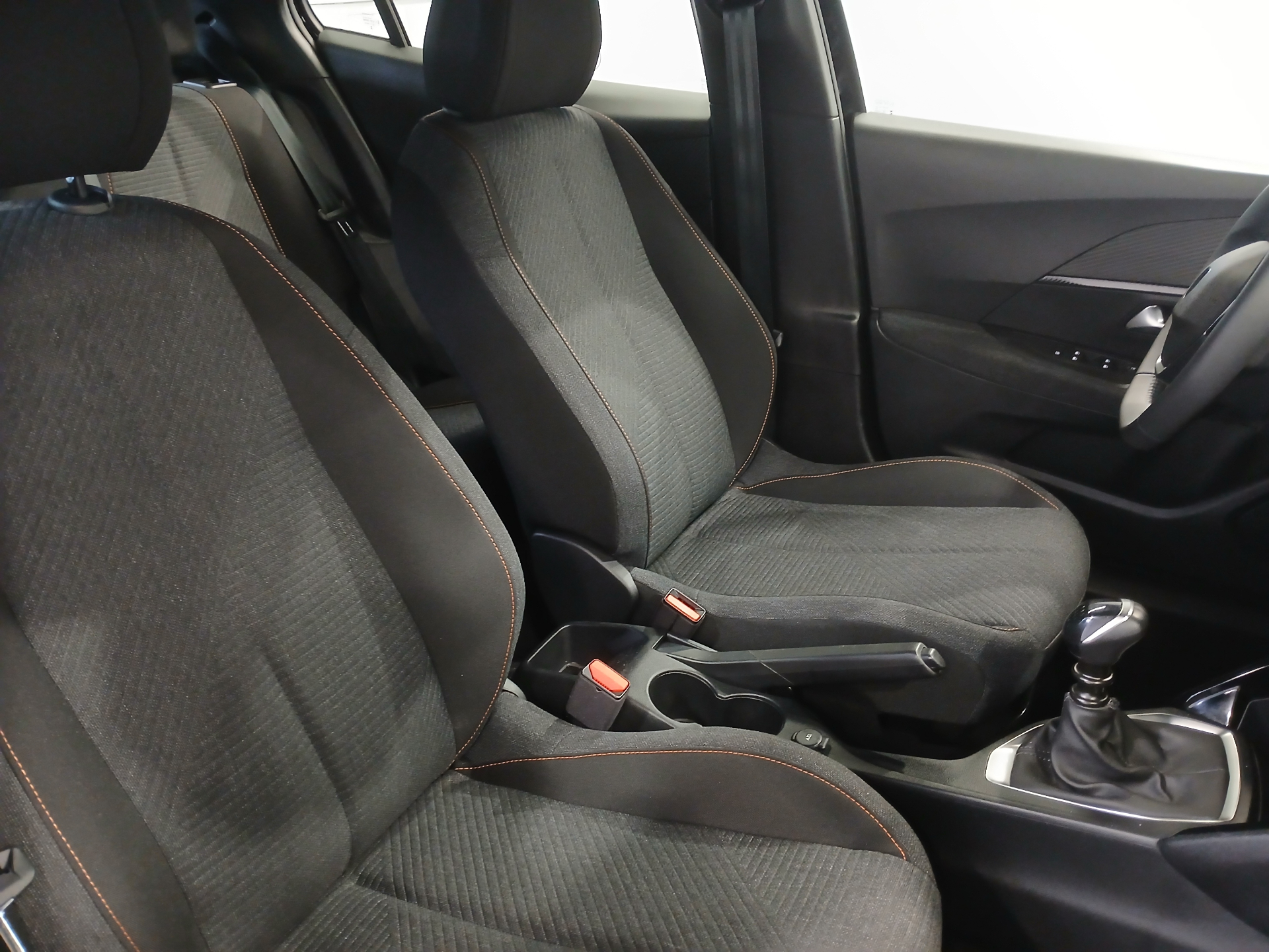 PEUGEOT 2008 Style 100 ch BVM6