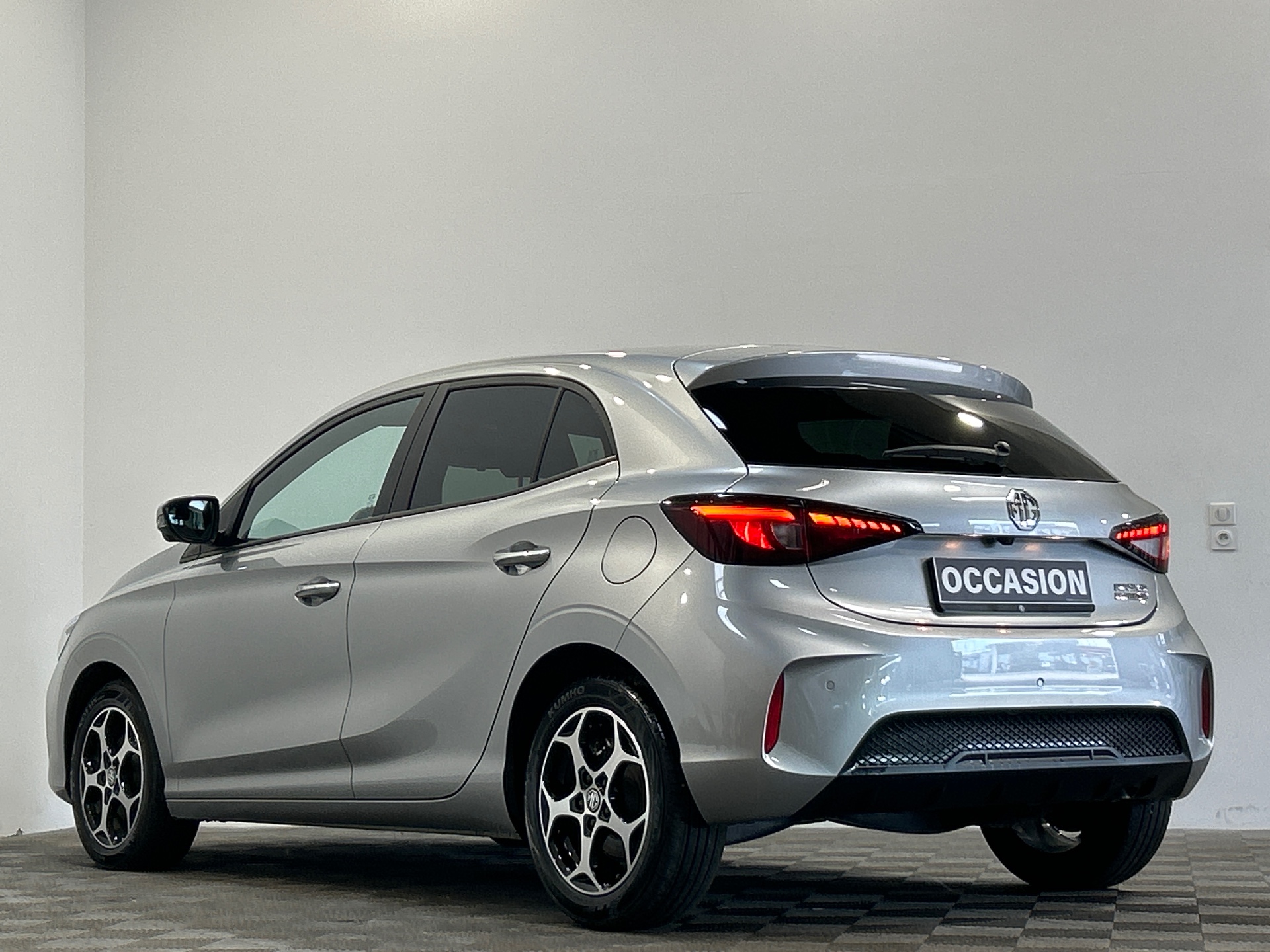 MG MG3 1.5 L Hybrid+ 195 ch Luxury