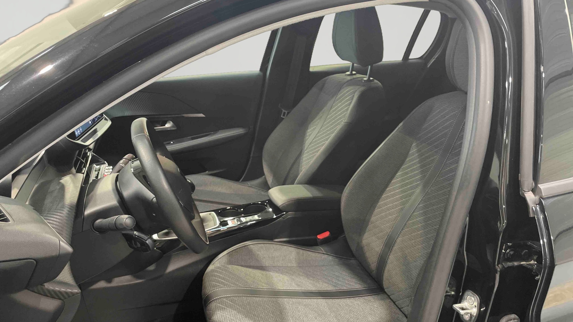 PEUGEOT 208 100 S&S BVM6 Allure