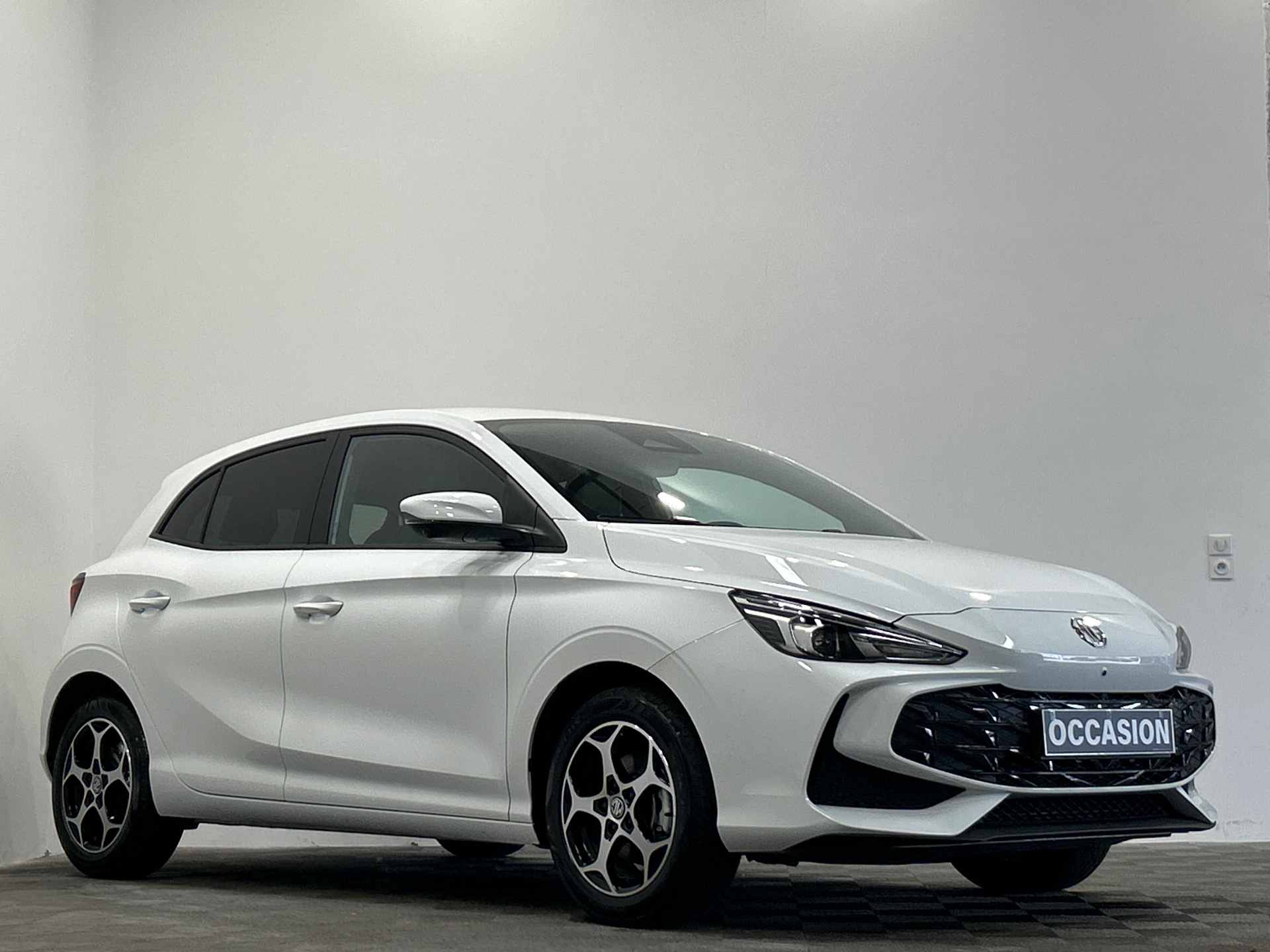MG MG3 1.5 L Hybrid+ 195 ch Luxury