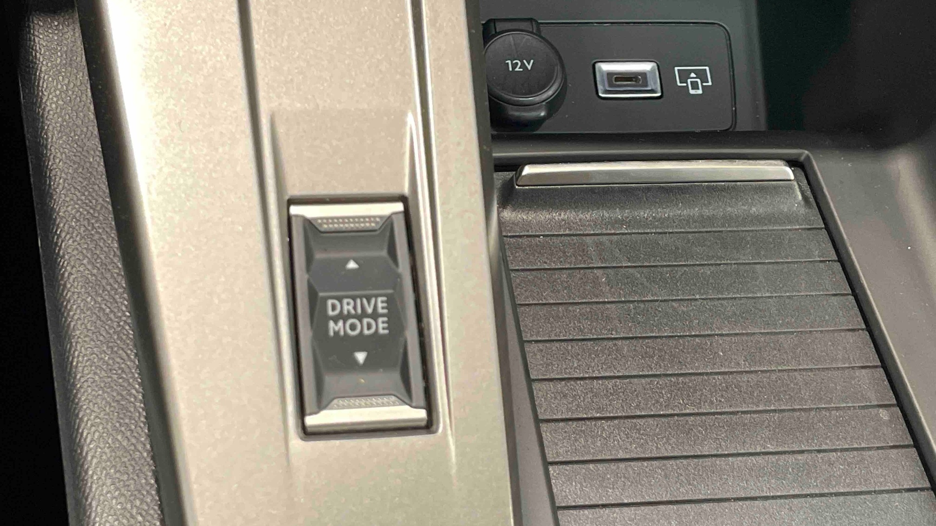 PEUGEOT 308 Allure BlueHDI 130 ch S&S EAT8
