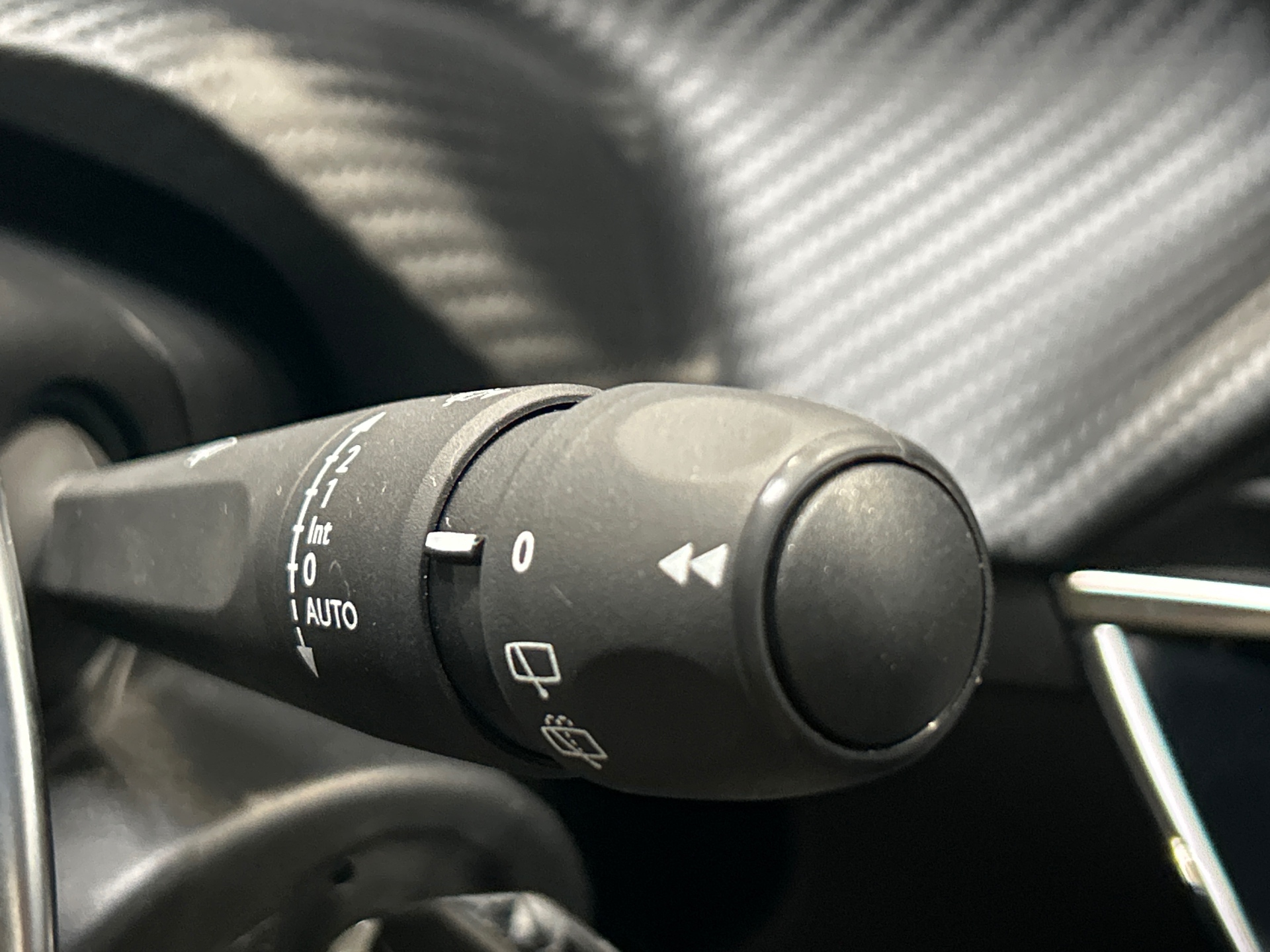 PEUGEOT 2008 Style Hybrid 145 ch e-DCS6