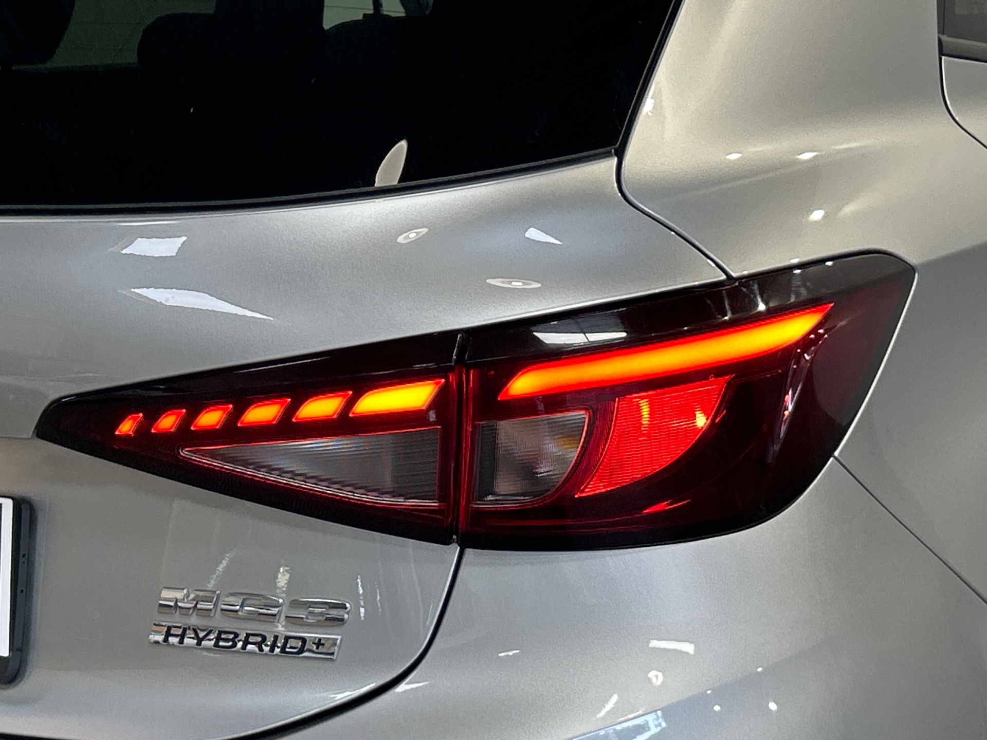 MG MG3 1.5 L Hybrid+ 195 ch Luxury