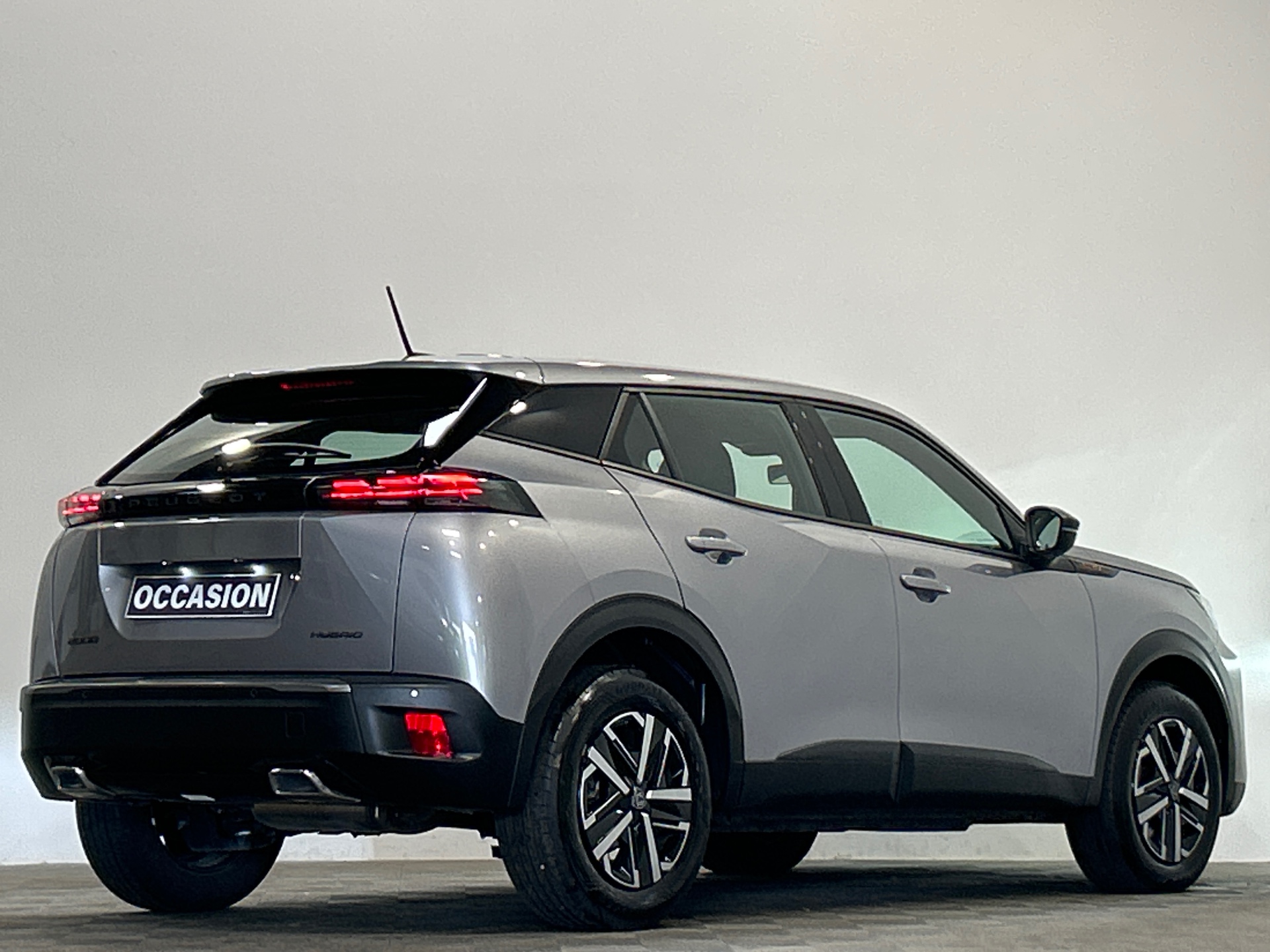 PEUGEOT 2008 Style Hybrid 145 ch e-DCS6