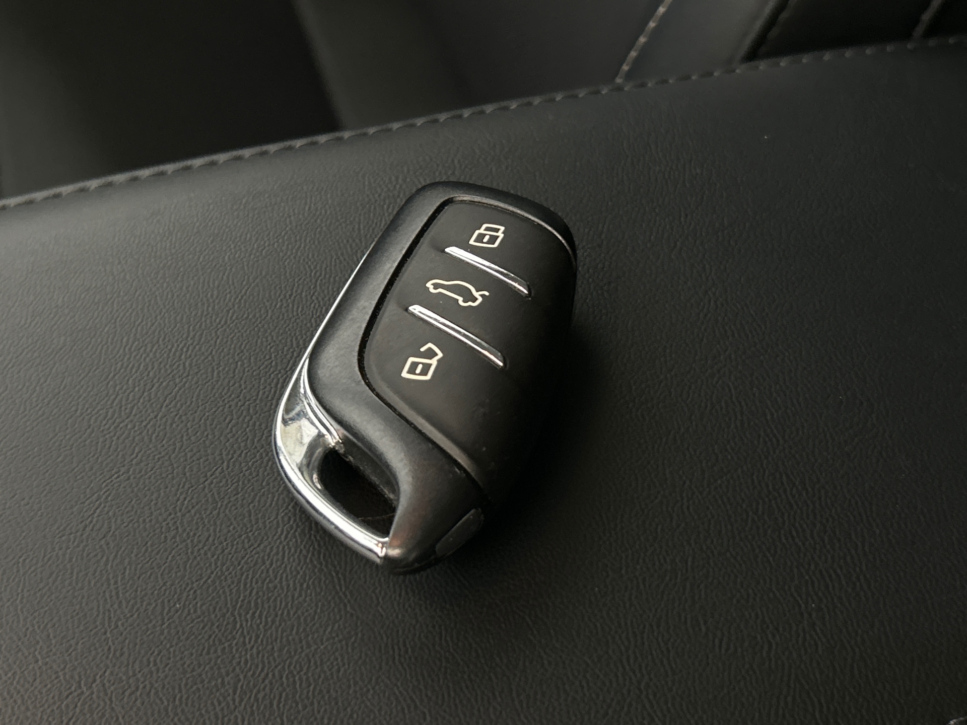 MG ZS 1.5 L Hybrid+ 197 ch Luxury