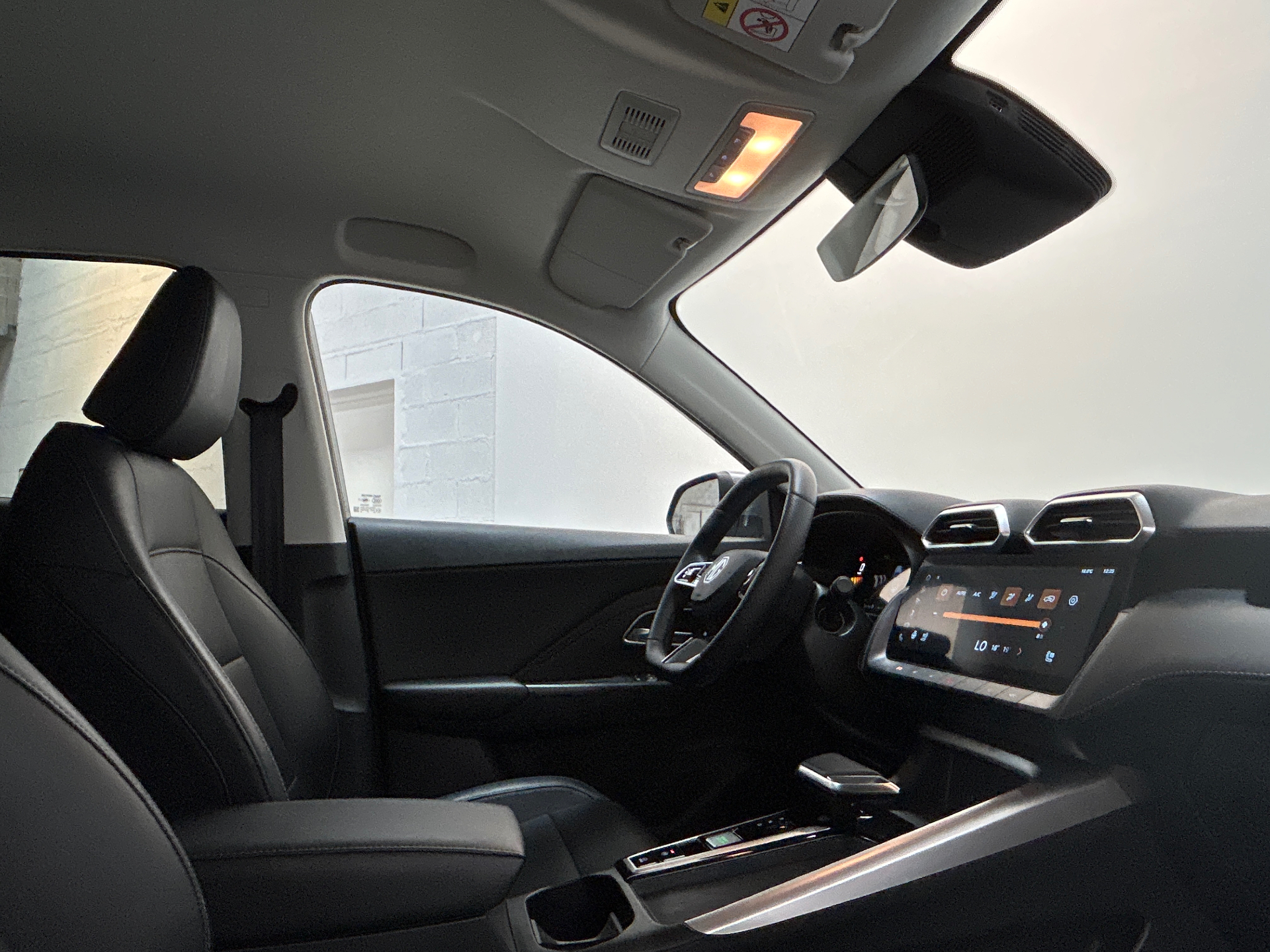 MG ZS 1.5 L Hybrid+ 197 ch Luxury