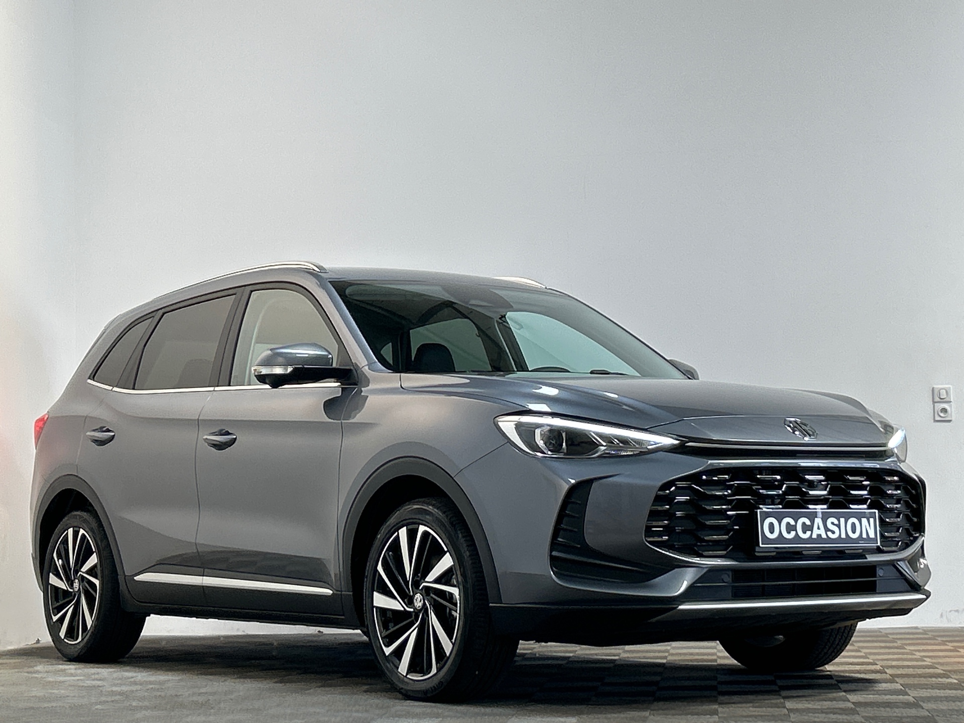 MG ZS 1.5 L Hybrid+ 197 ch Luxury