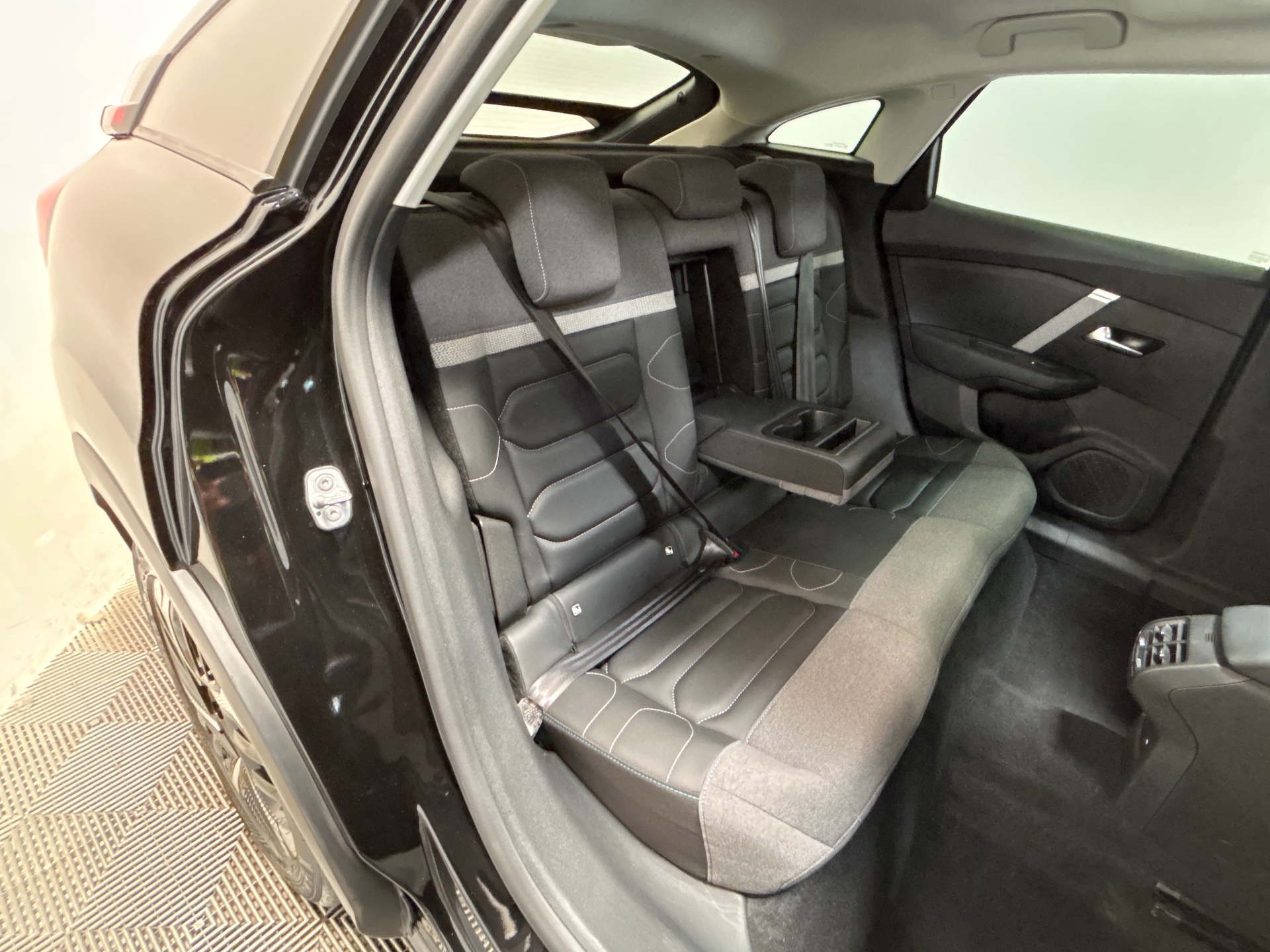 CITROEN C4 BlueHDi 130ch EAT8 MAX