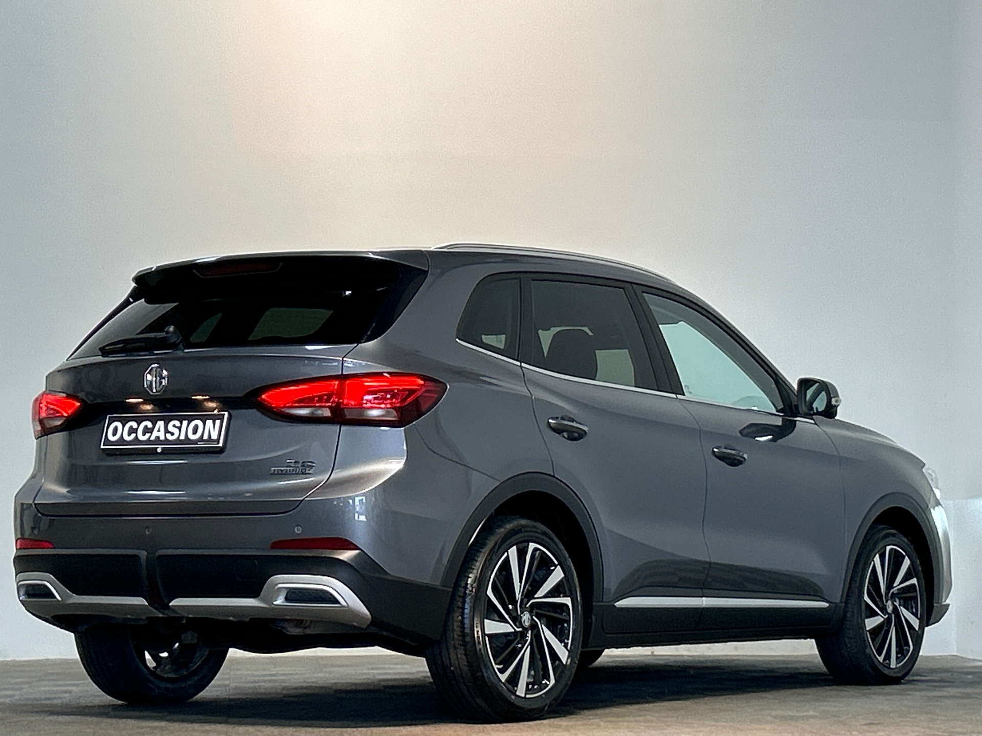MG ZS 1.5 L Hybrid+ 197 ch Luxury