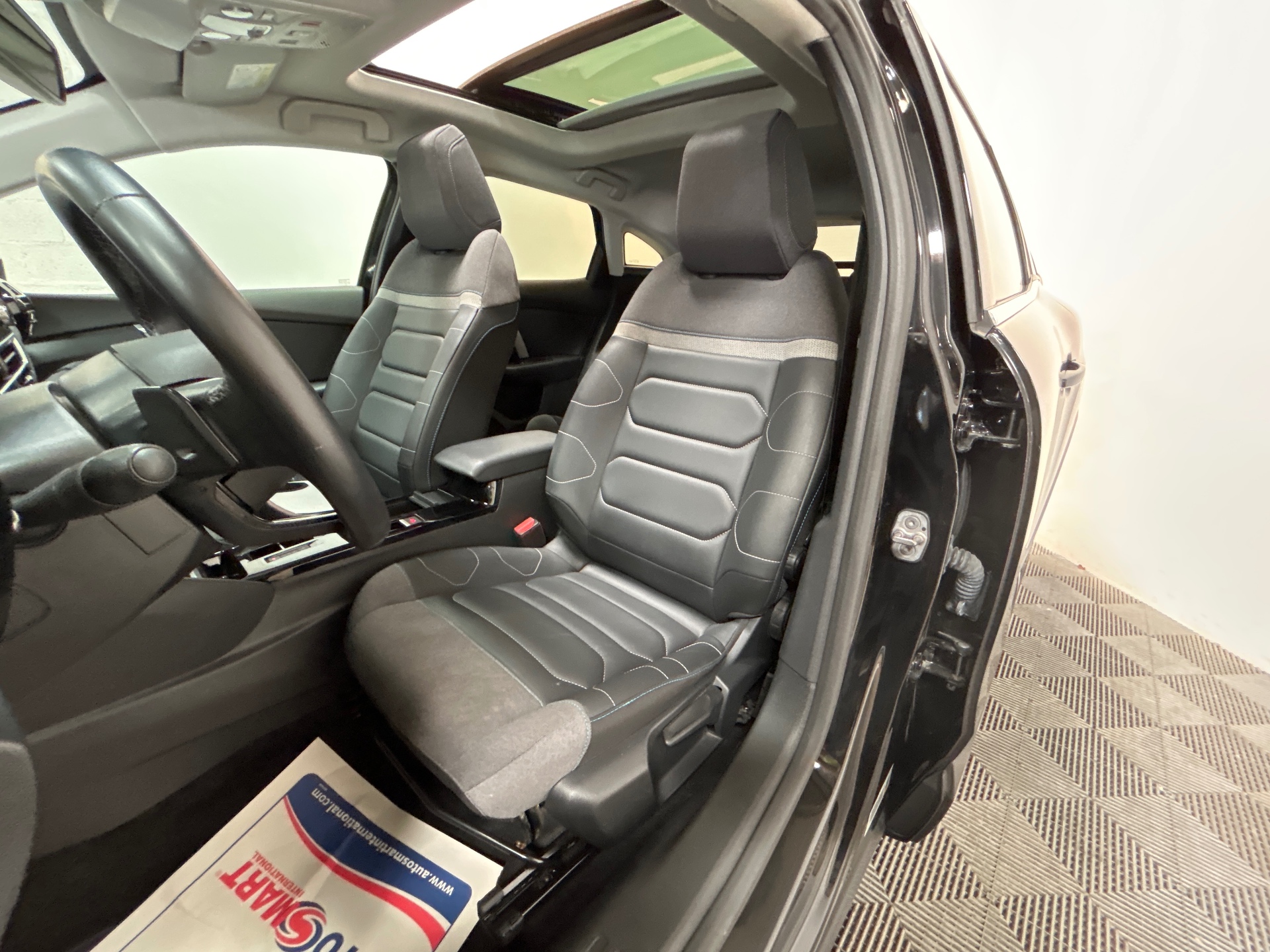 CITROEN C4 BlueHDi 130ch EAT8 MAX