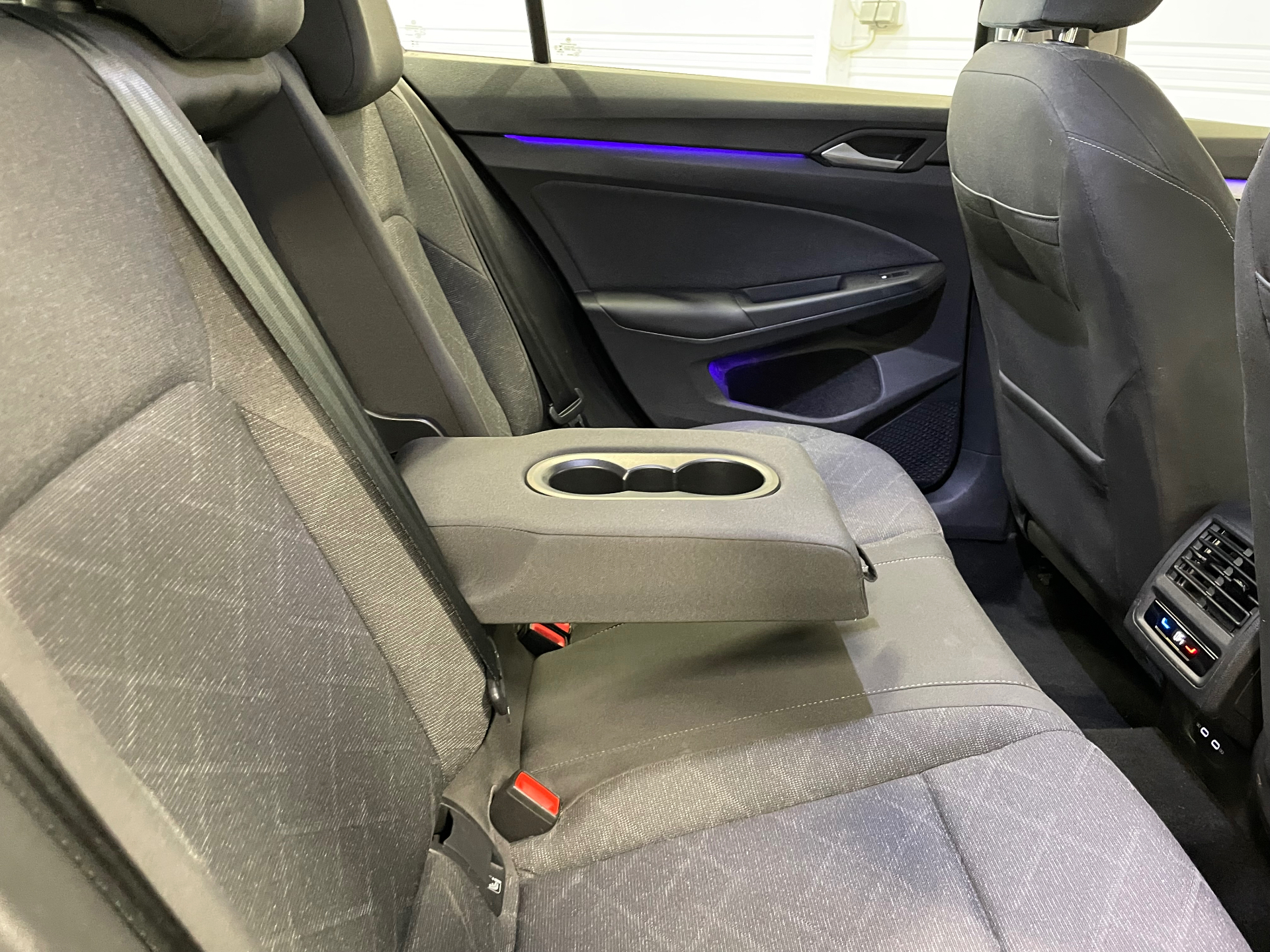 VOLKSWAGEN GOLF 1.0 eTSI OPF 110 DSG7 Life Plus