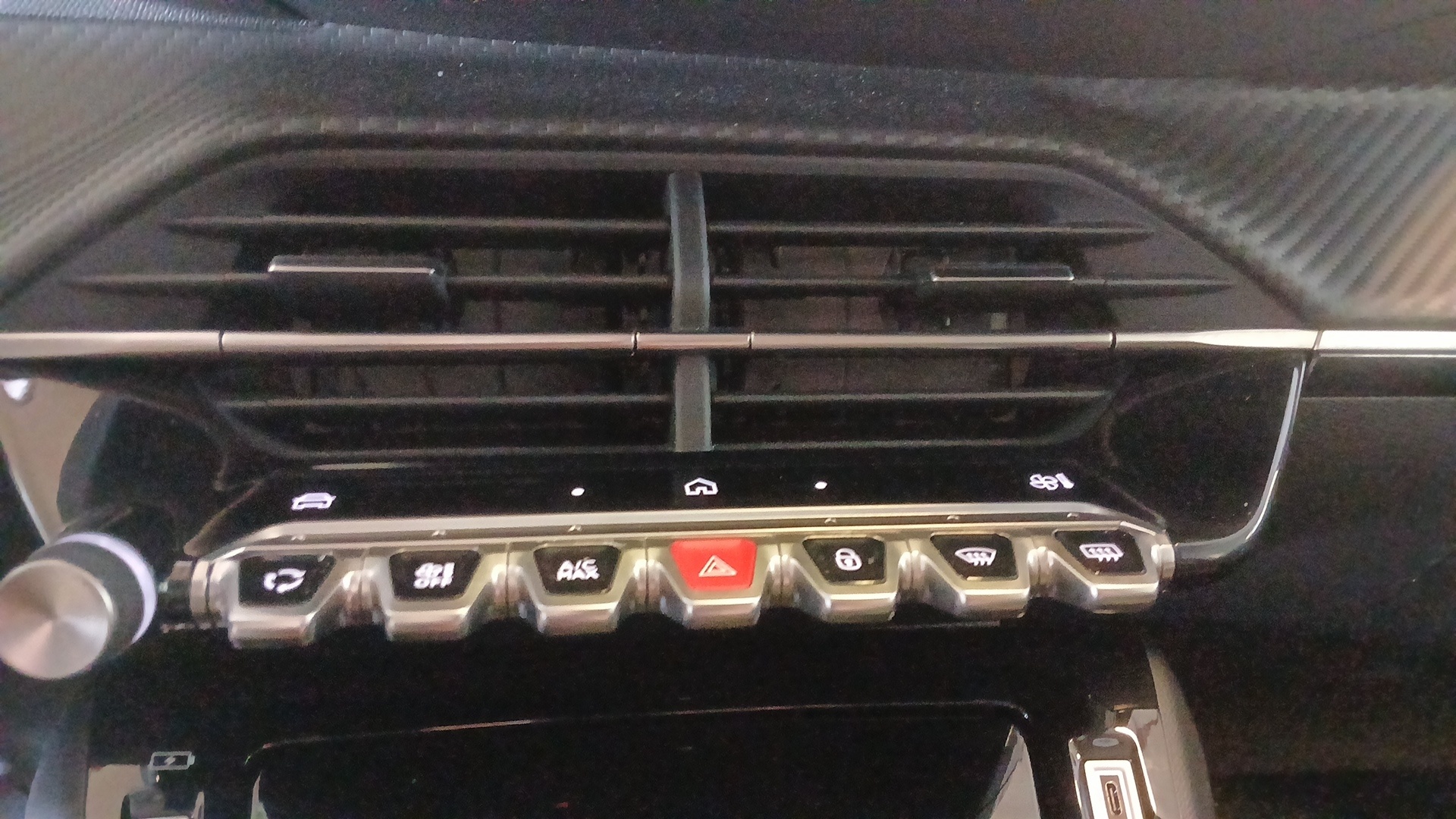 PEUGEOT 208 Allure 100 ch BVM6