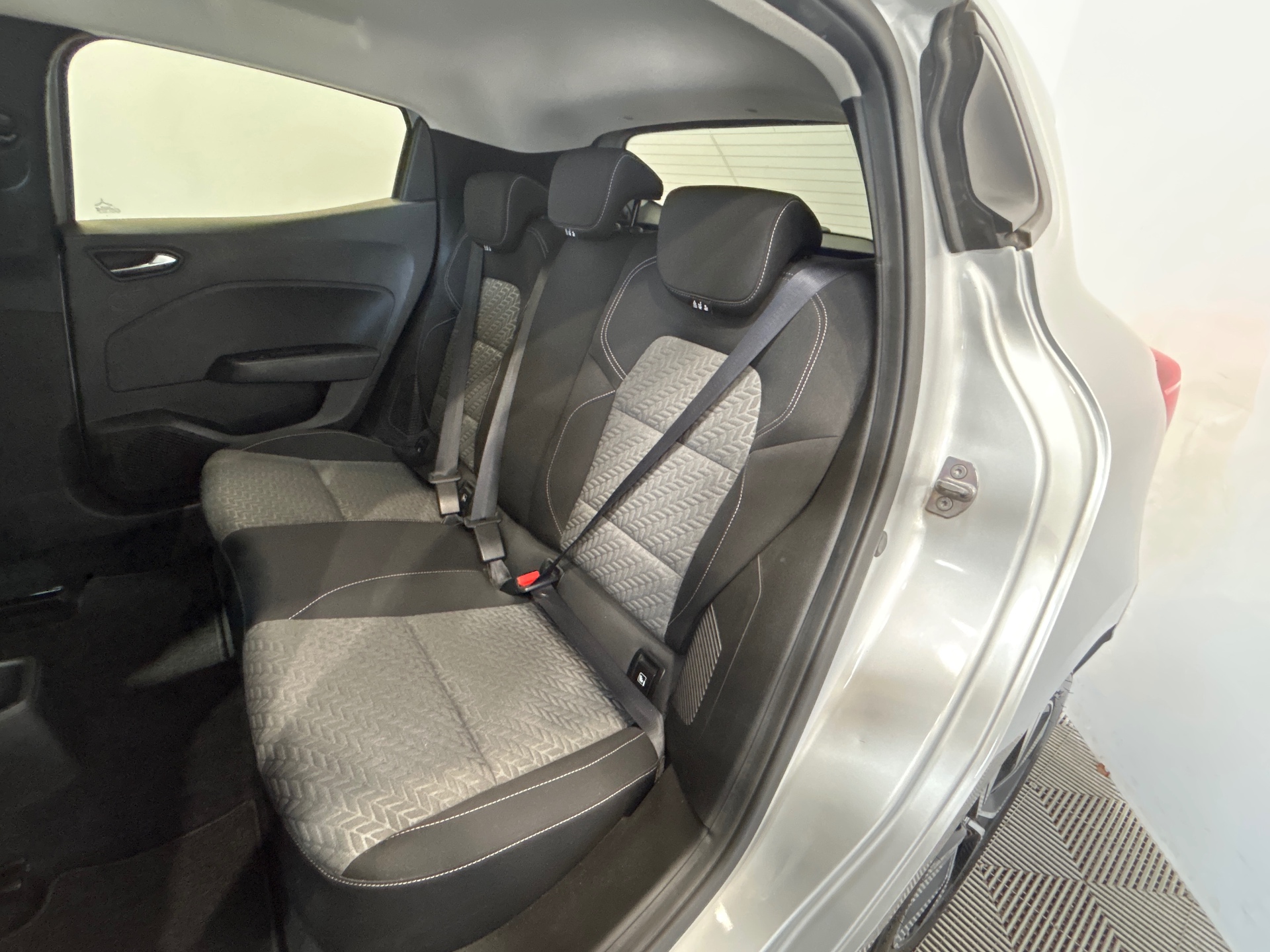 RENAULT CLIO V E-Tech full hybrid 145 Evolution