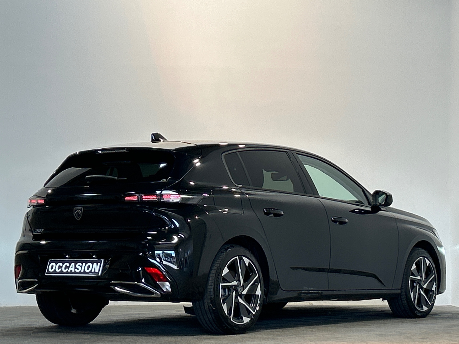 PEUGEOT 308 Allure Hybrid 145 ch e-DCS6