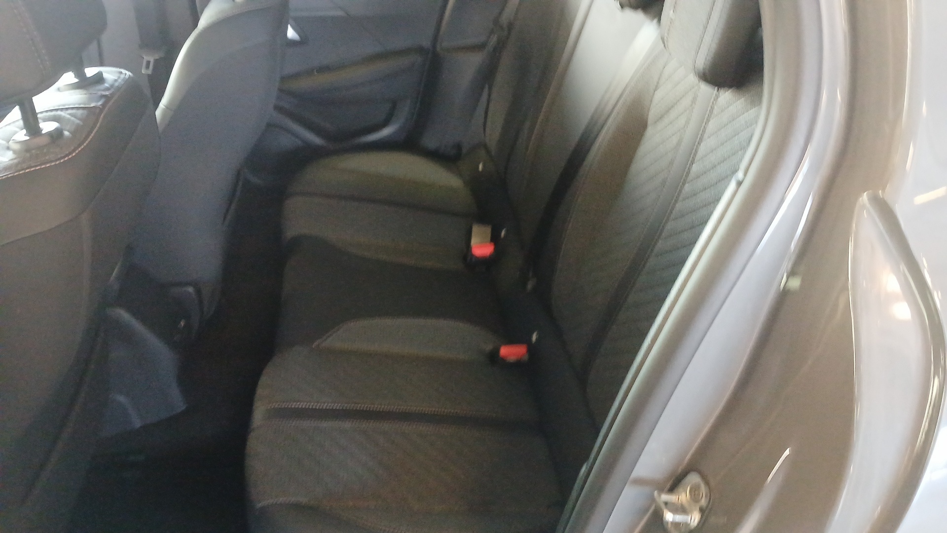 PEUGEOT 208 Allure 100 ch BVM6