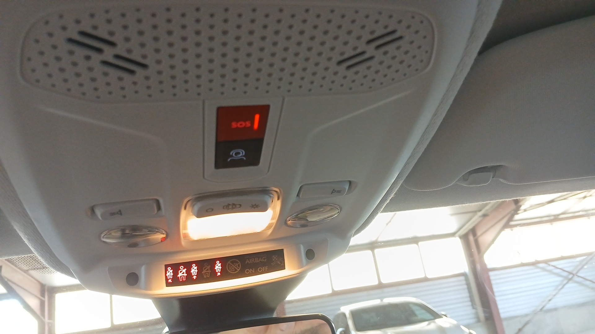 PEUGEOT 208 Style 100 ch BVM6