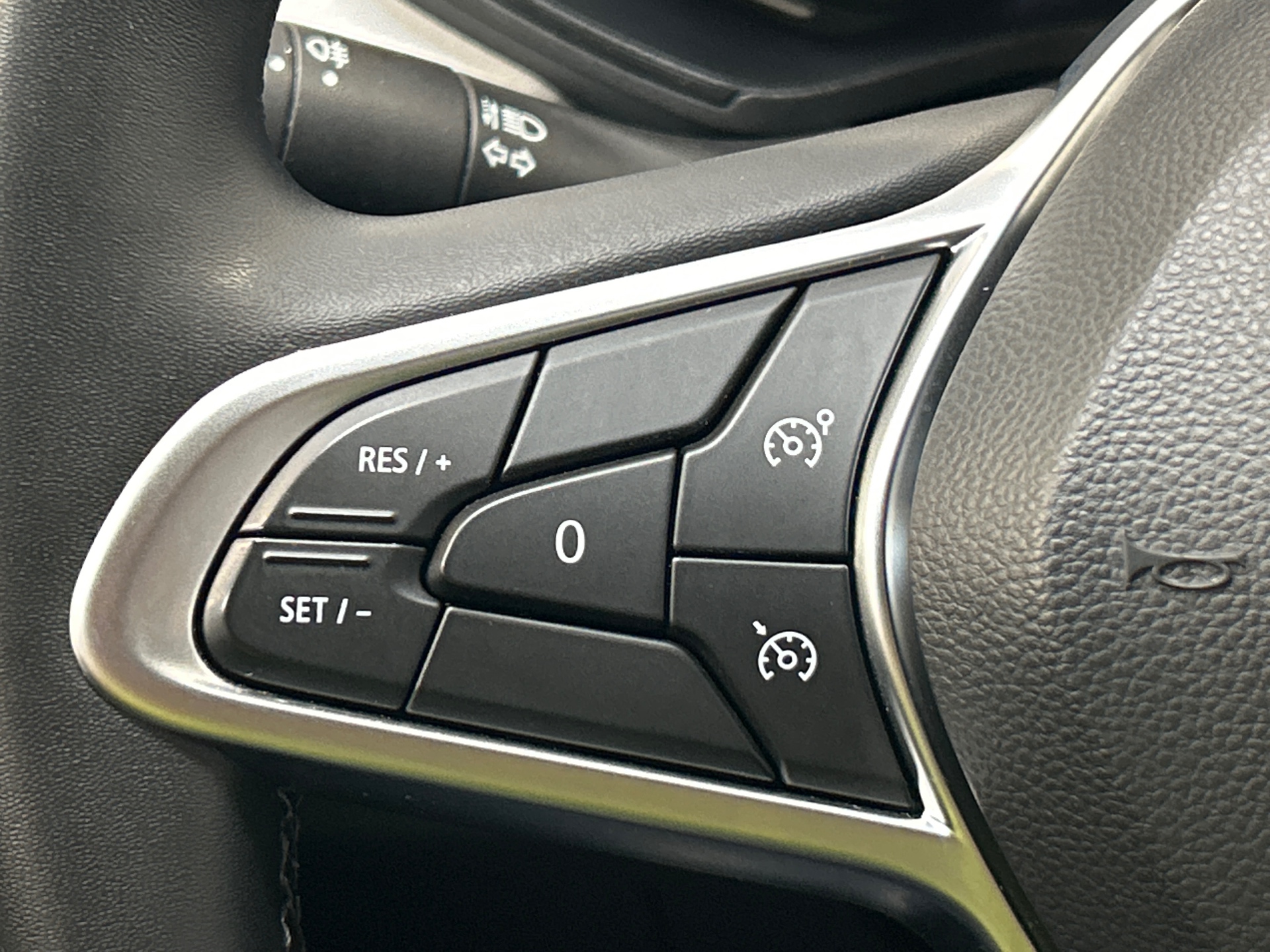 RENAULT CLIO V E-Tech full hybrid 145 Evolution