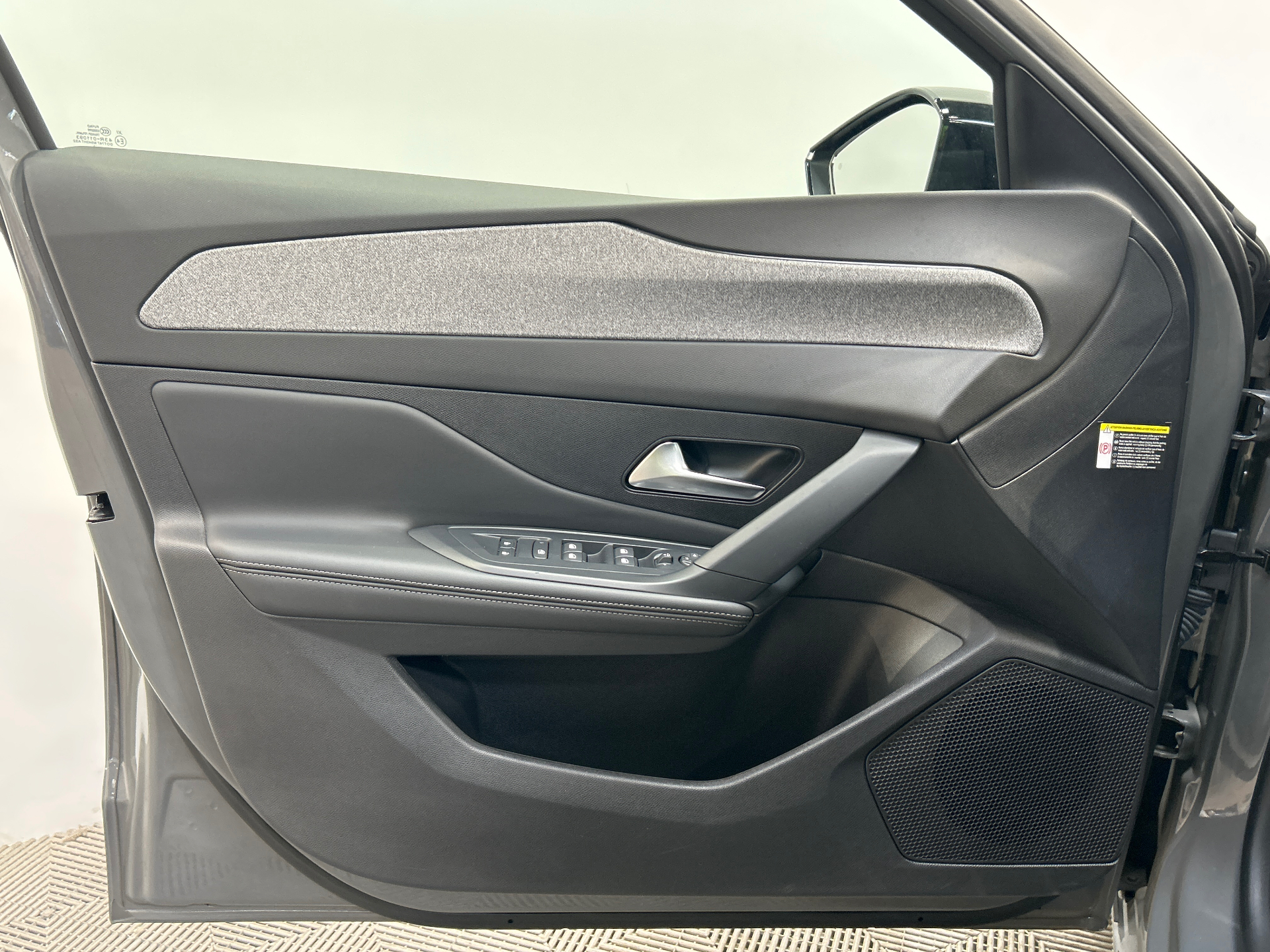 PEUGEOT 308 Allure Hybrid 145 ch e-DCS6