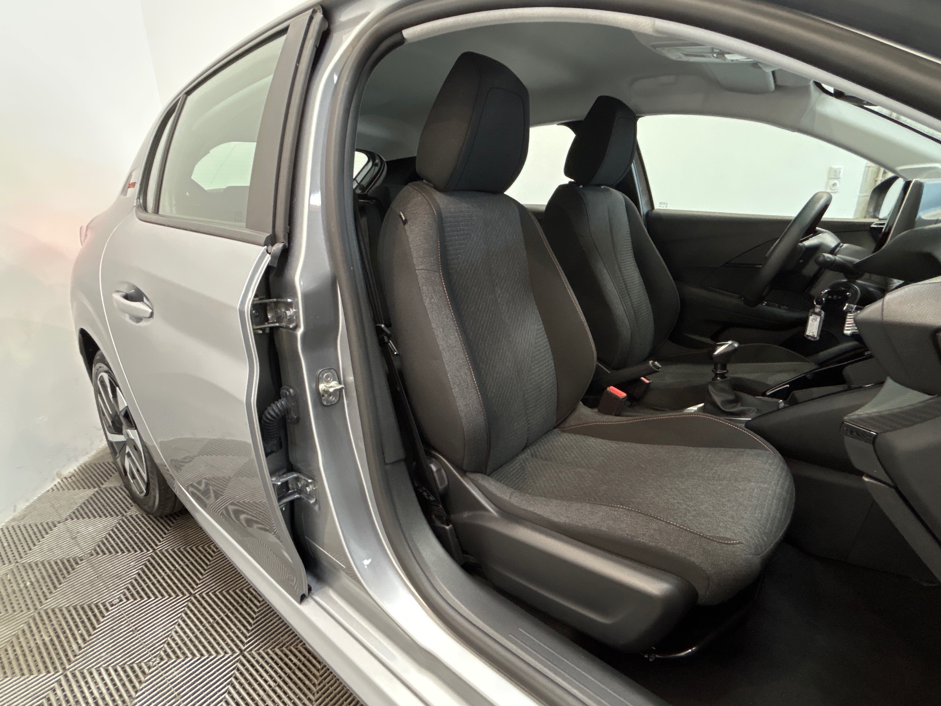 PEUGEOT 208 Style 100 ch BVM6
