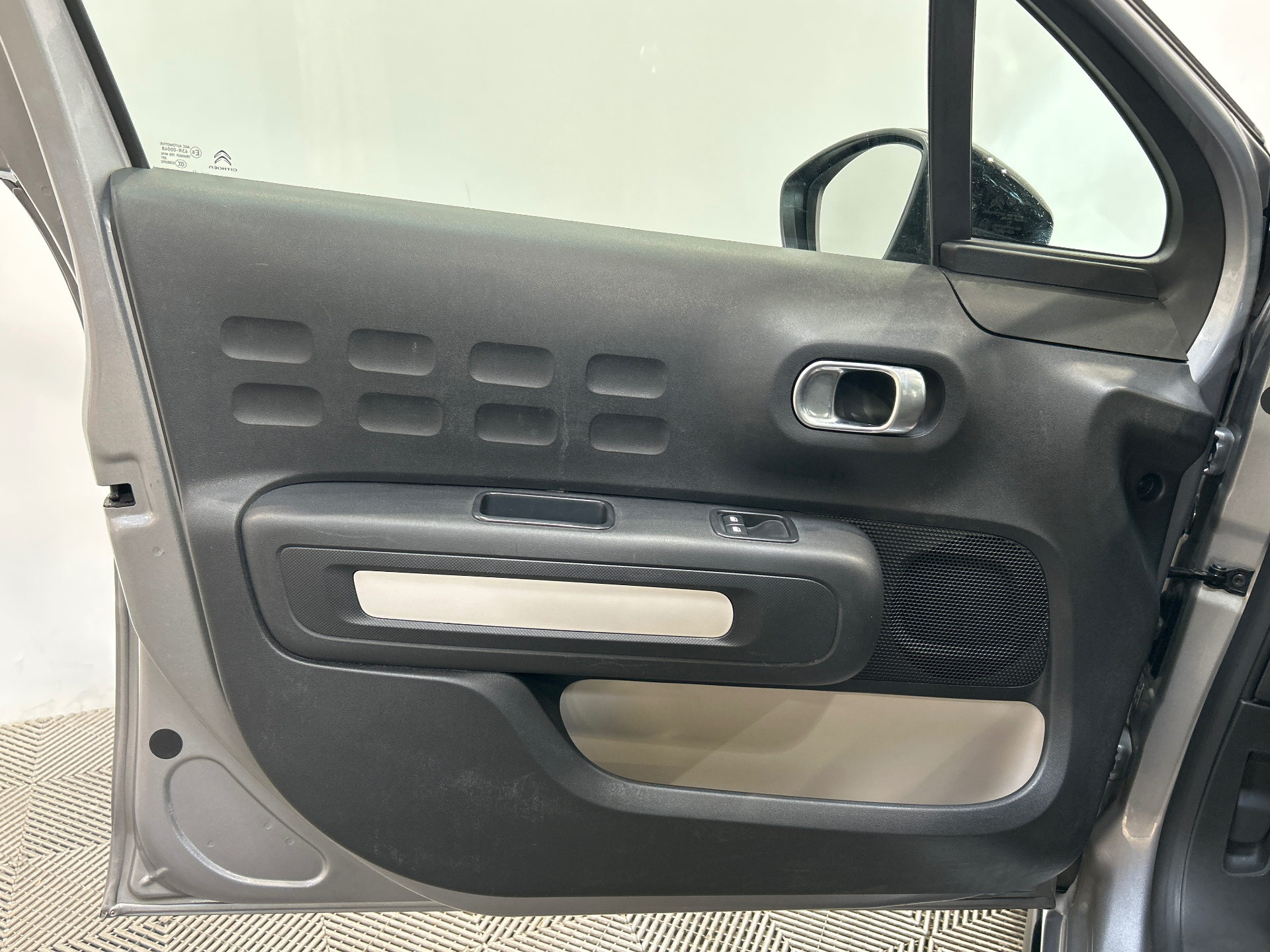 CITROEN C3 PTECH 110 S&S BVM6 C SERIES