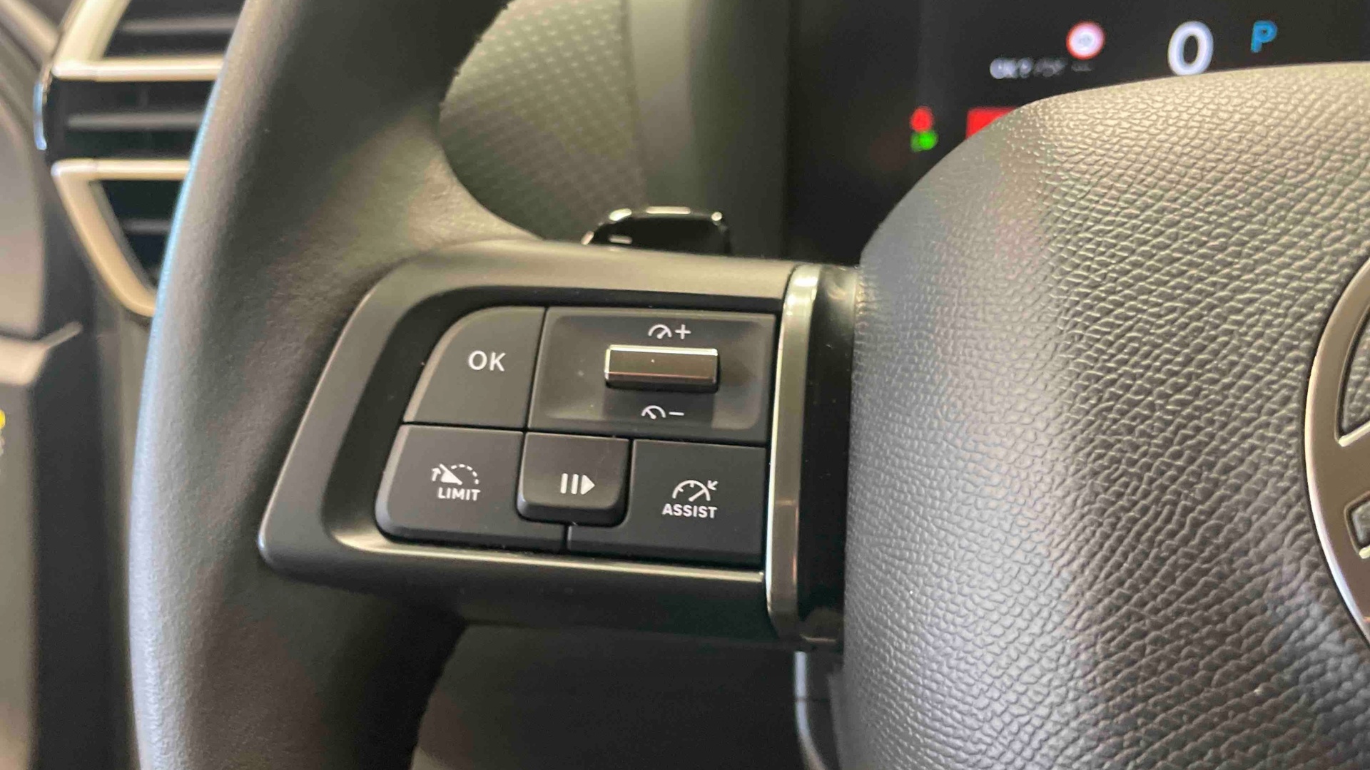 CITROEN C4 Hybride 145ch E-Dcs6 PLUS