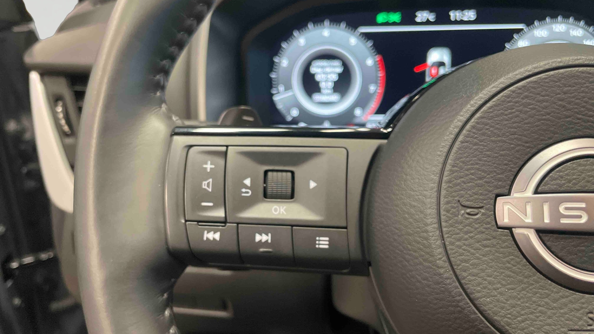 NISSAN QASHQAI Mild Hybrid 158 ch Xtronic N-Connecta