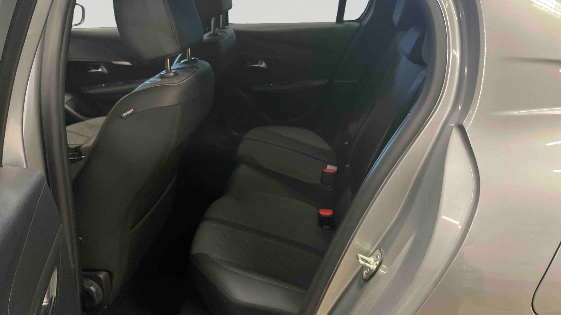 PEUGEOT 208 Allure 100 ch BVM6