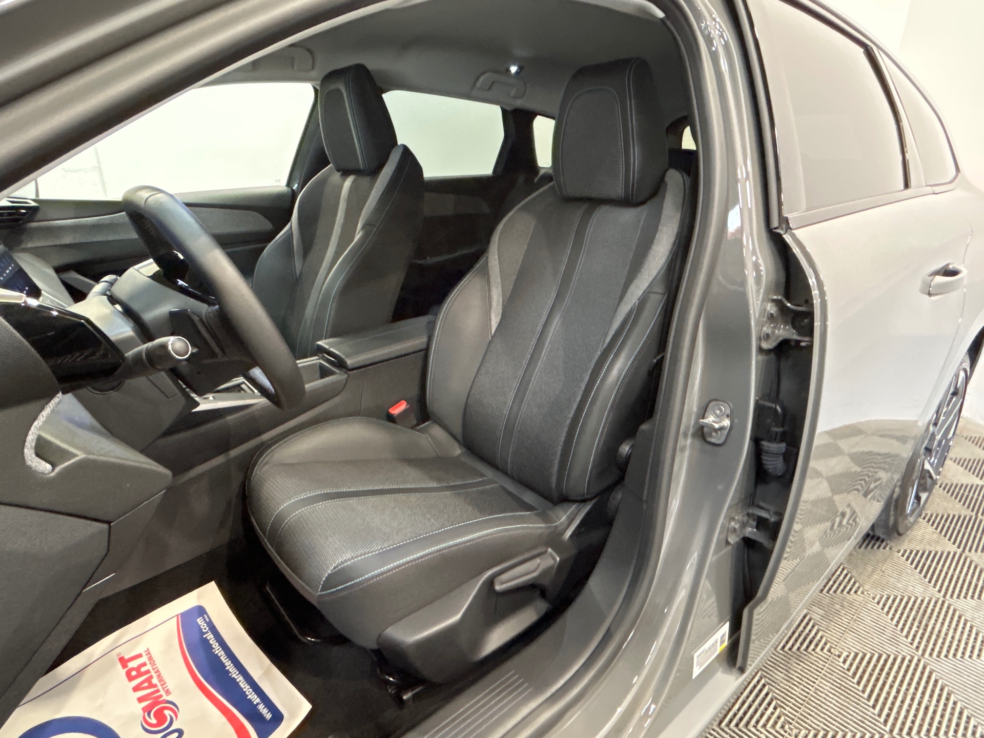 PEUGEOT 308 SW Allure BlueHDI 130 ch S&S EAT8