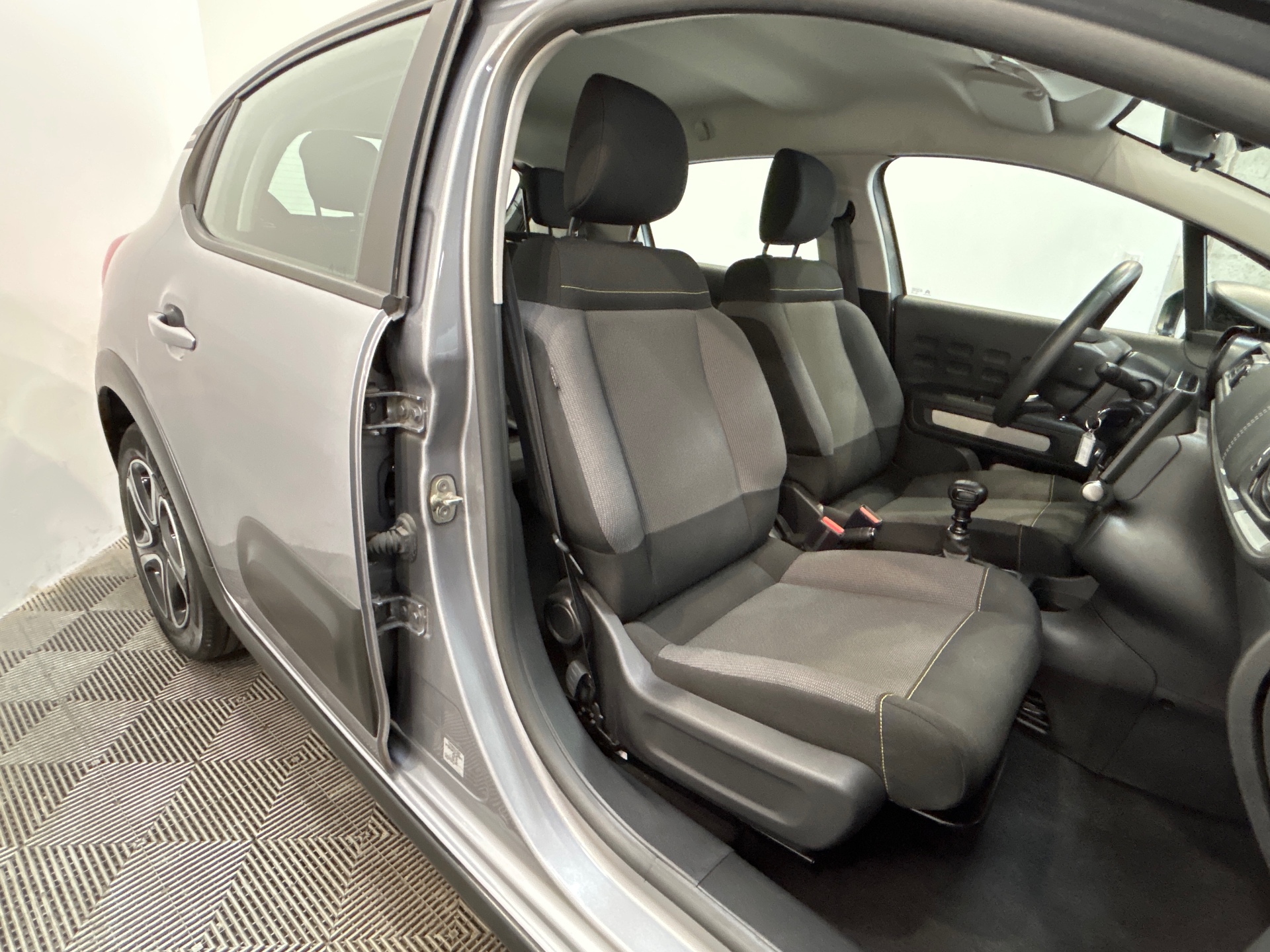 CITROEN C3 PTECH 110 S&S BVM6 C SERIES