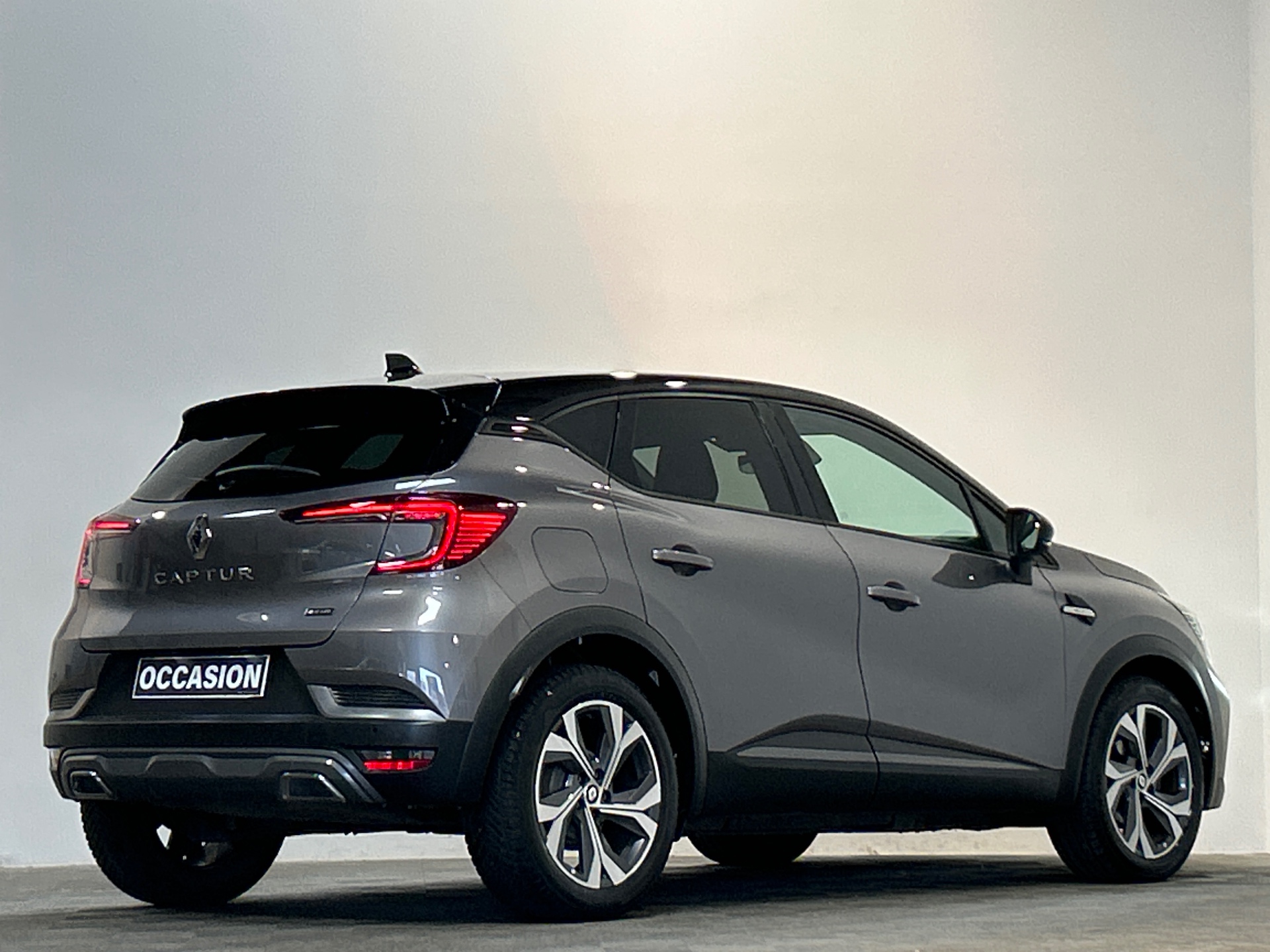RENAULT CAPTUR R.S. line mild hybrid 160 EDC