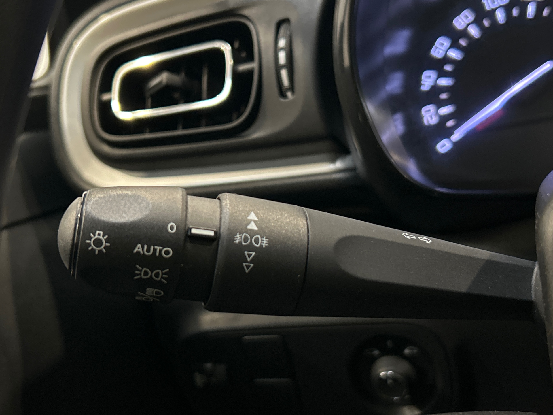 CITROEN C3 PTECH 110 S&S BVM6 C SERIES
