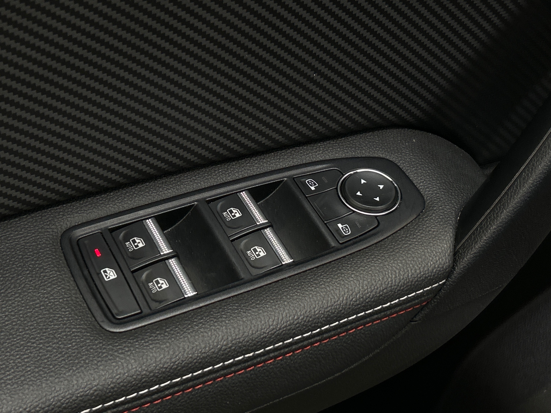 RENAULT CAPTUR R.S. line mild hybrid 160 EDC