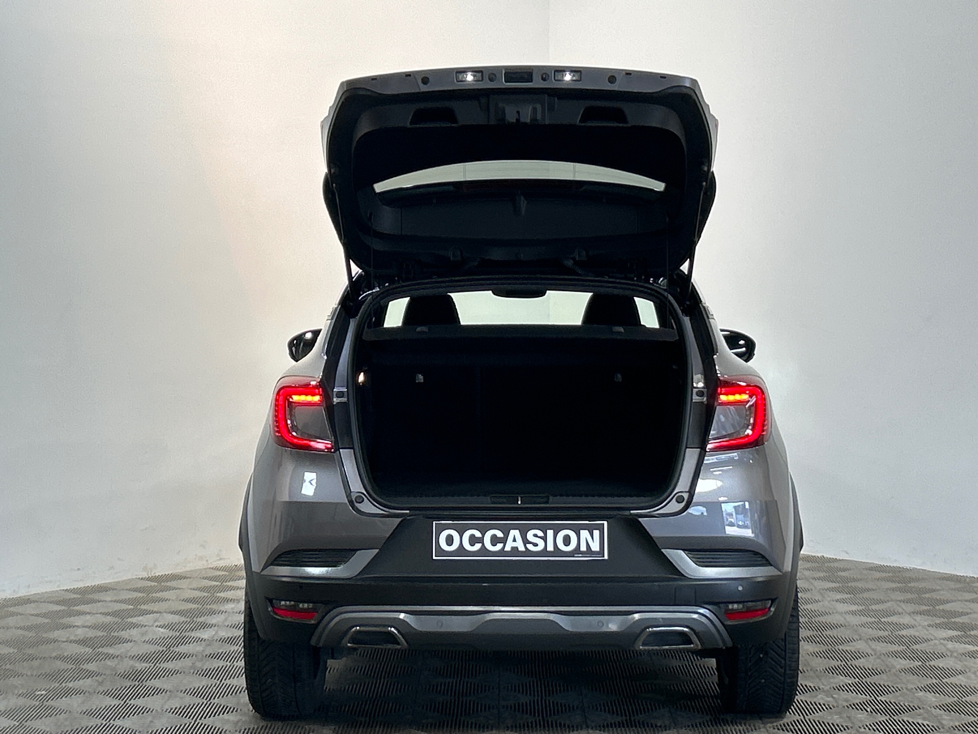 RENAULT CAPTUR R.S. line mild hybrid 160 EDC