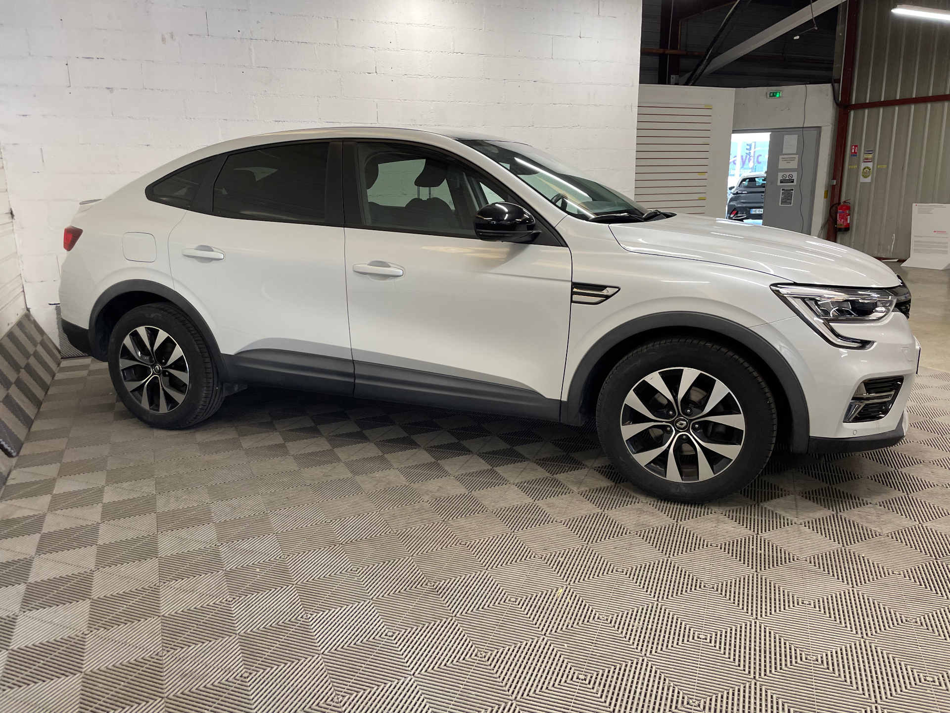 RENAULT ARKANA E-Tech hybride 145 - 22 Evolution