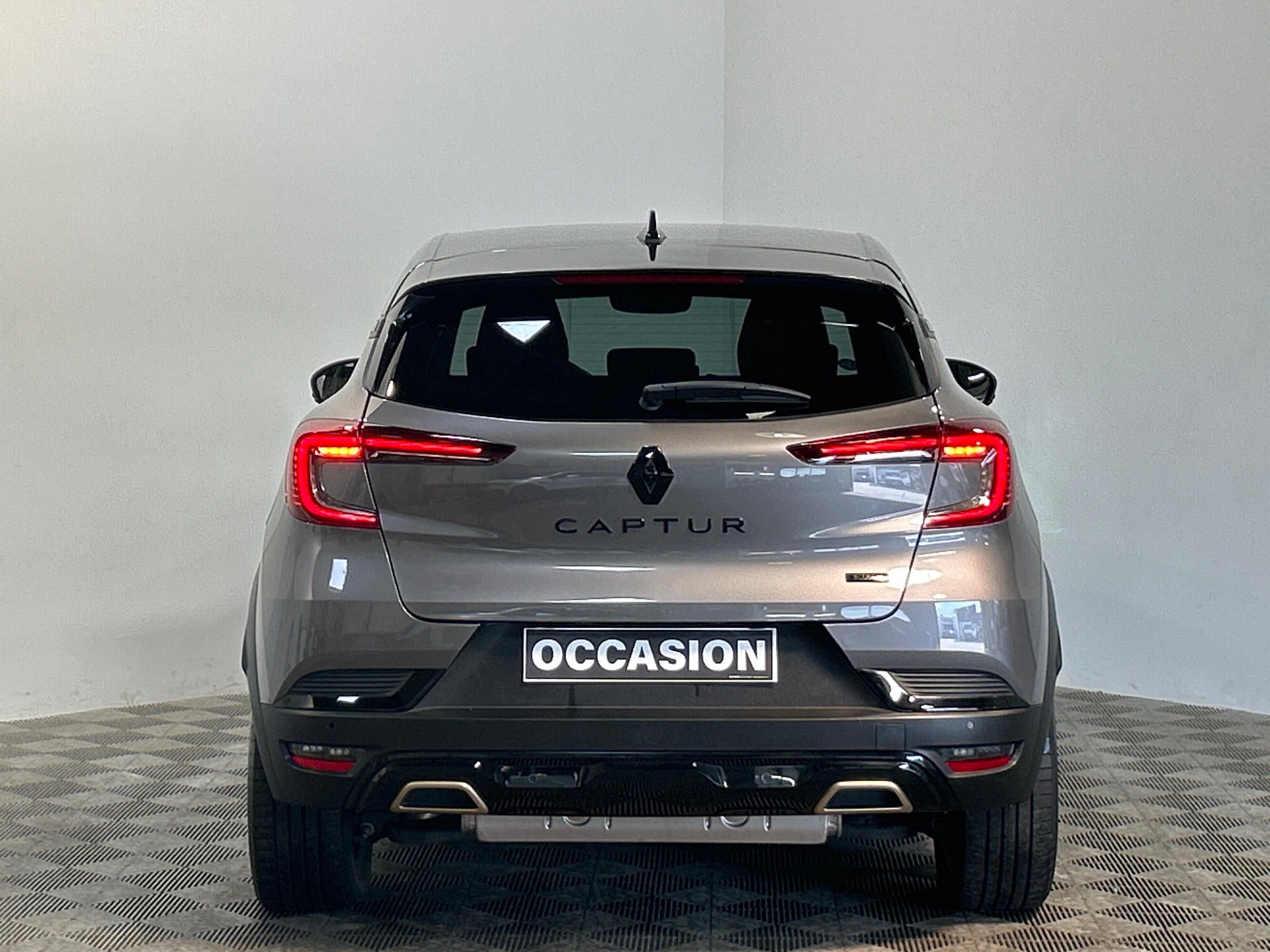 RENAULT CAPTUR E-Tech hybride rechargeable 160 Engineered