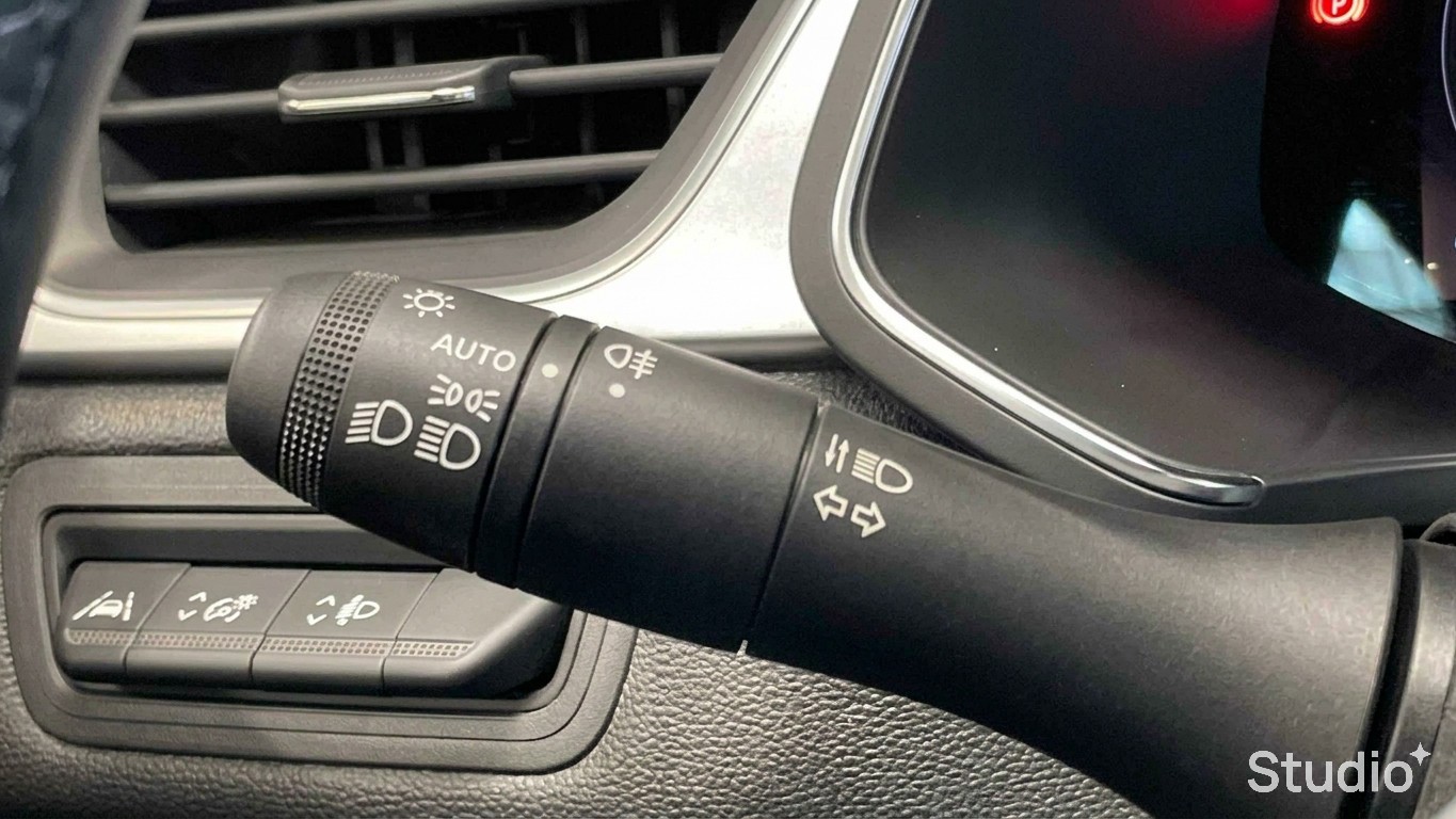 RENAULT CAPTUR techno mild hybrid 160 EDC