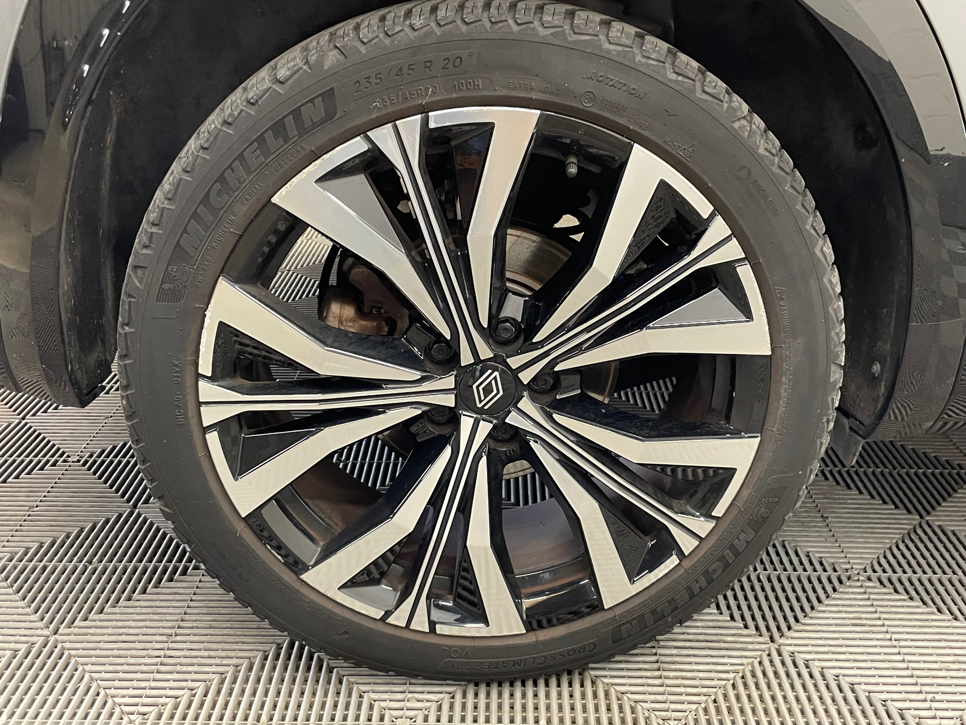 RENAULT AUSTRAL E-Tech hybrid 200 Iconic