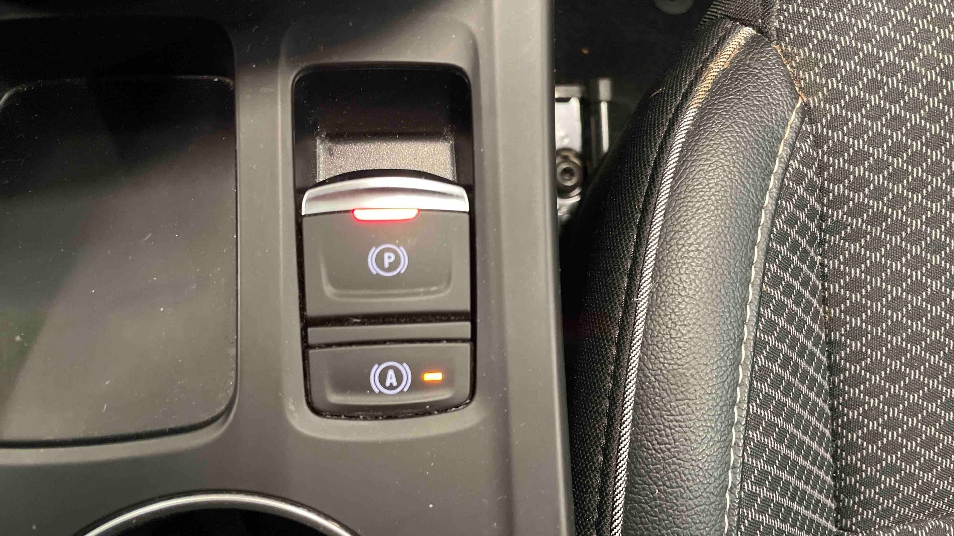 RENAULT ARKANA E-Tech hybride 145 - 22 Techno