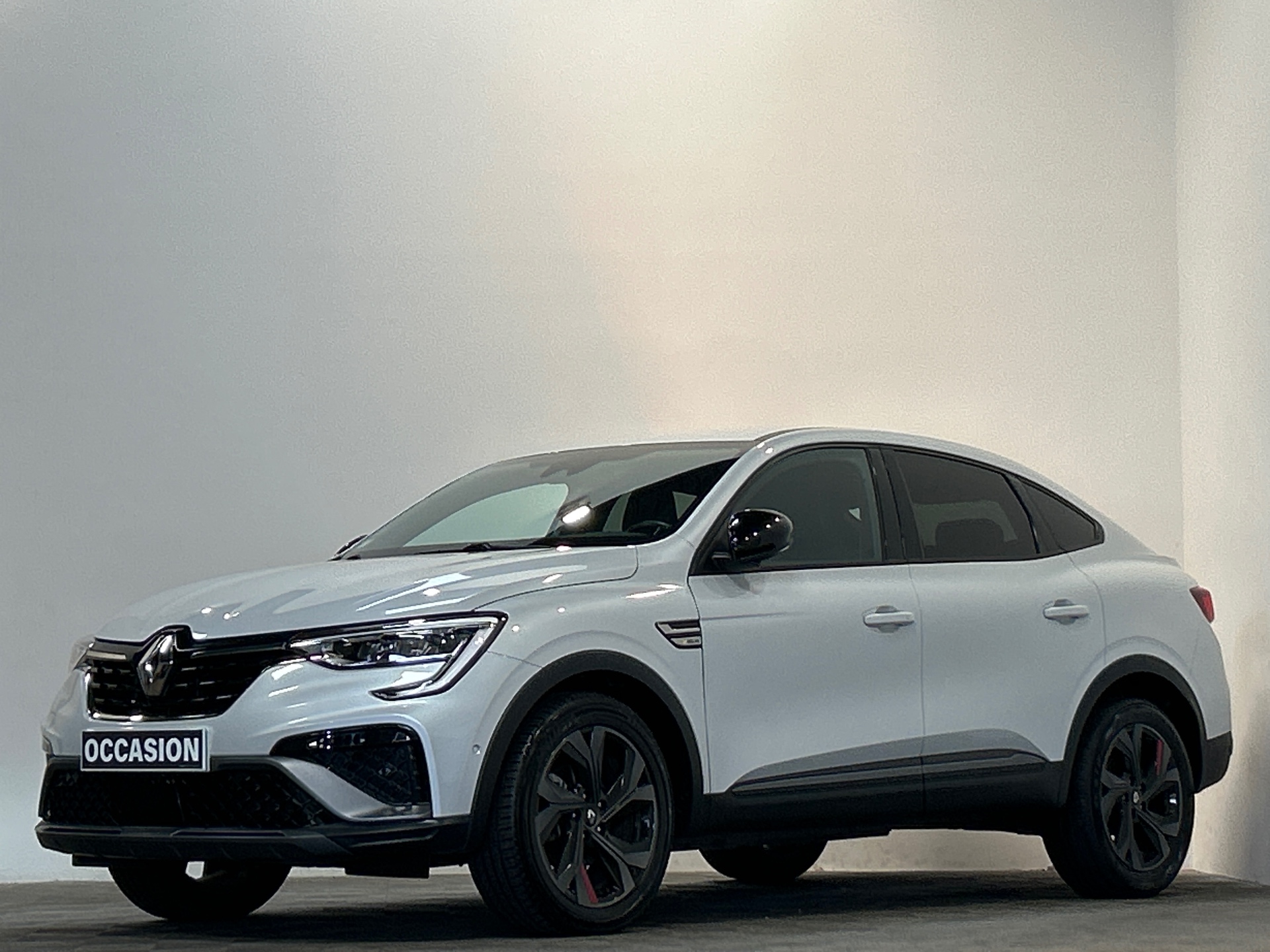 RENAULT ARKANA E-Tech 145 - 21B R.S. Line
