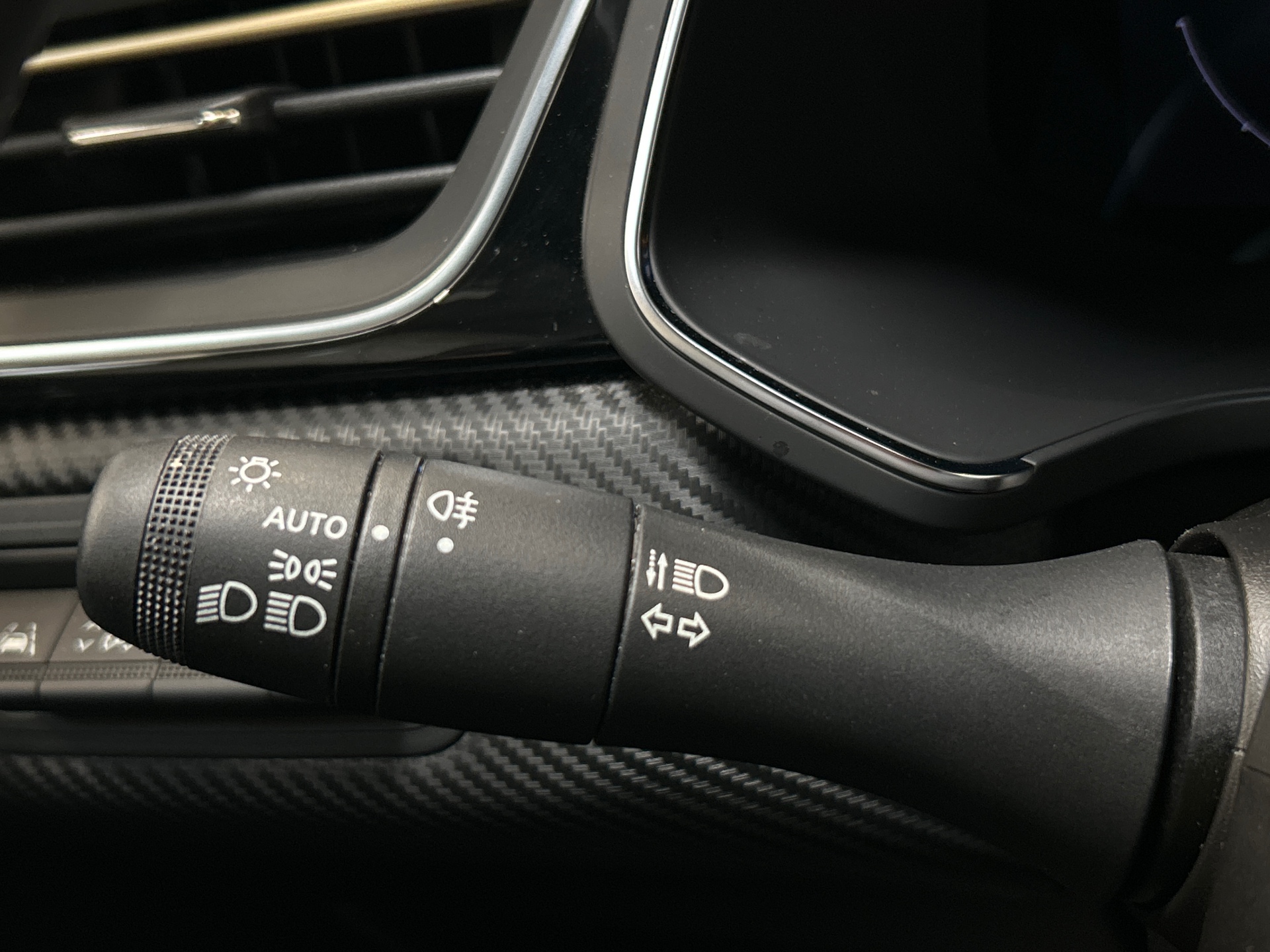 RENAULT CAPTUR E-Tech hybride rechargeable 160 Engineered