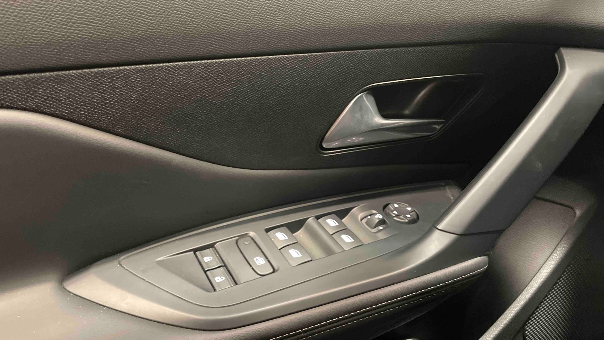 PEUGEOT 308 Allure BlueHDI 130 ch S&S EAT8