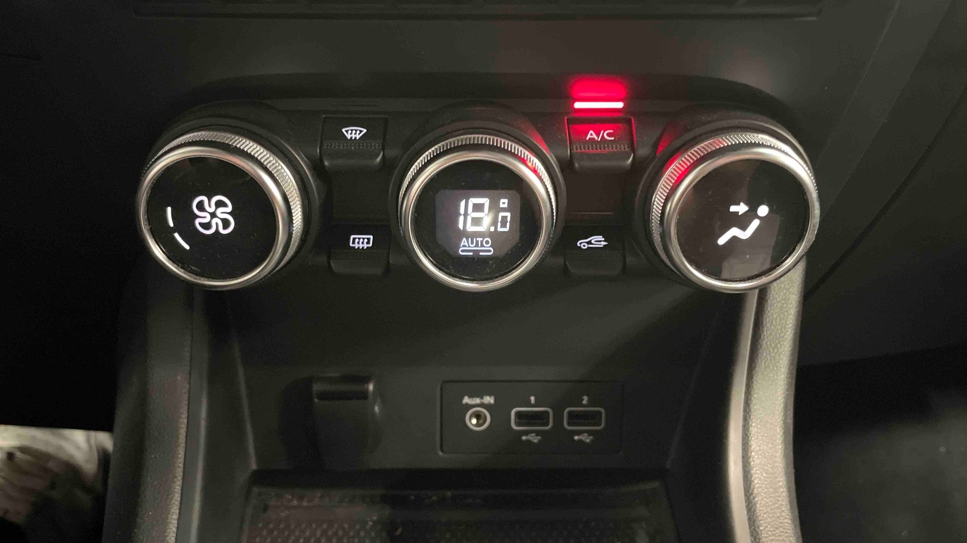RENAULT CAPTUR techno mild hybrid 160 EDC