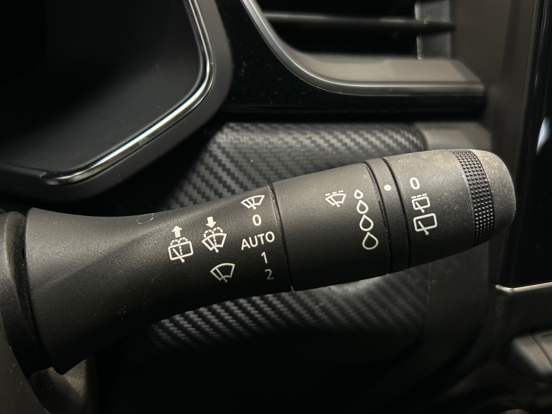 RENAULT CAPTUR E-Tech hybride rechargeable 160 Engineered