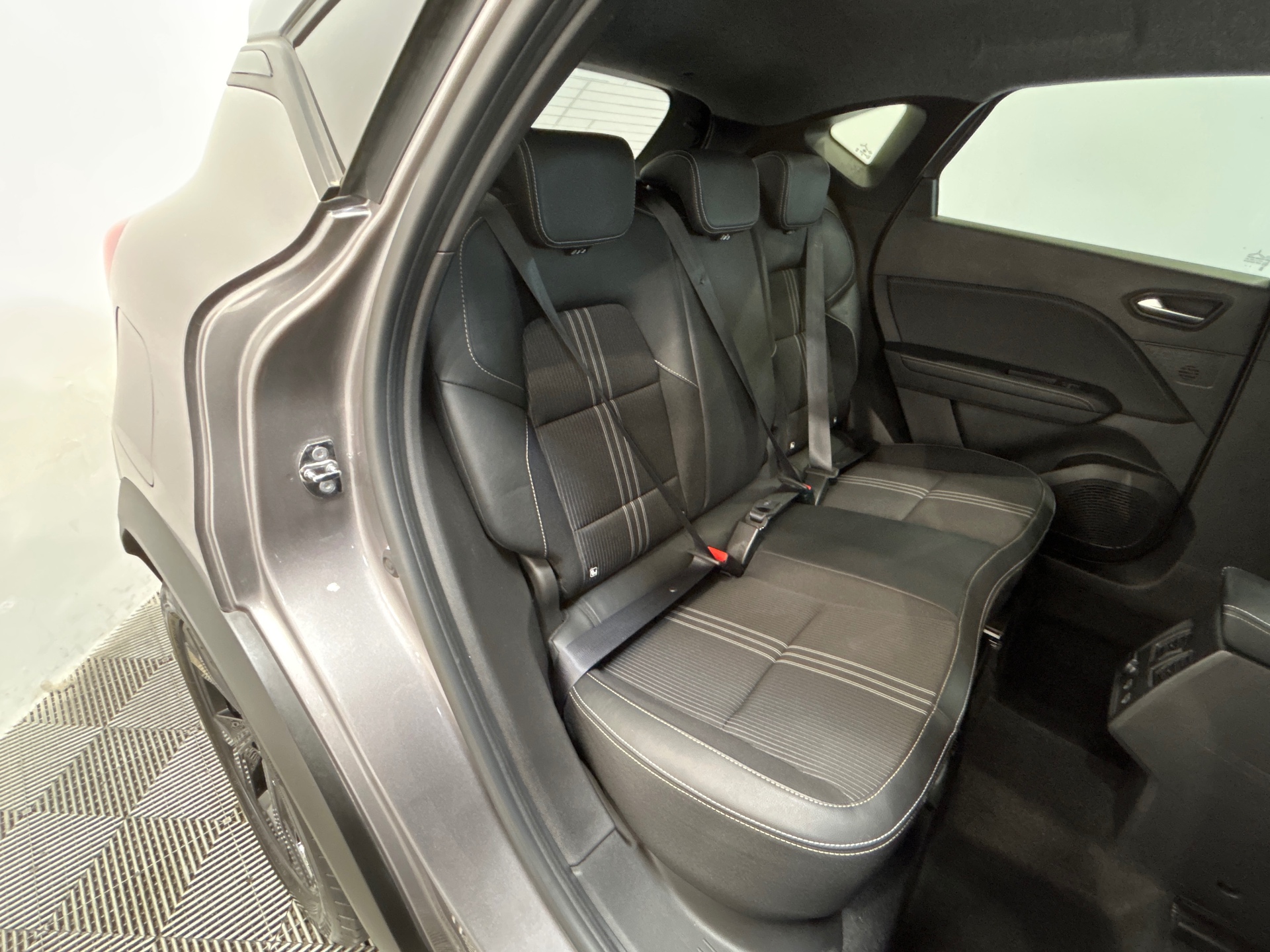 RENAULT CAPTUR E-Tech hybride rechargeable 160 Engineered